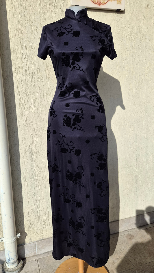 Robe noire col Mao