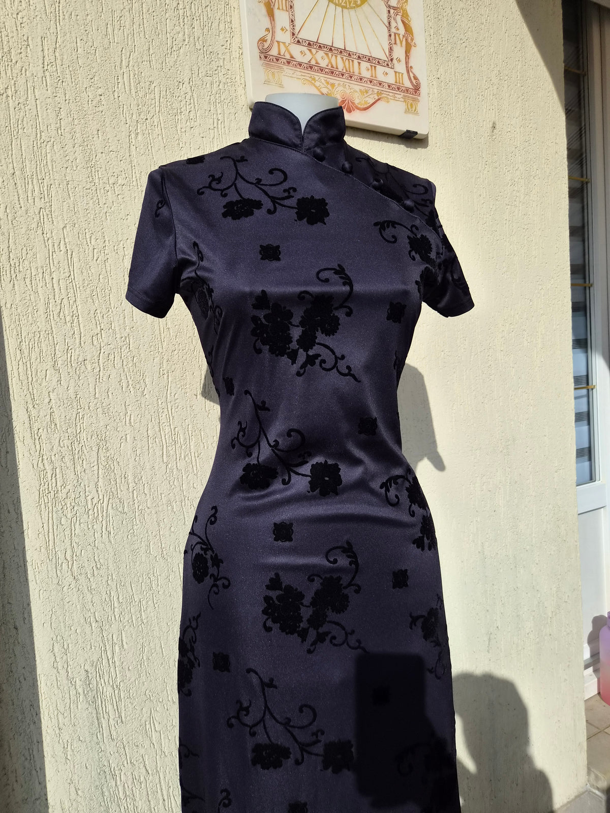 Robe noire col Mao