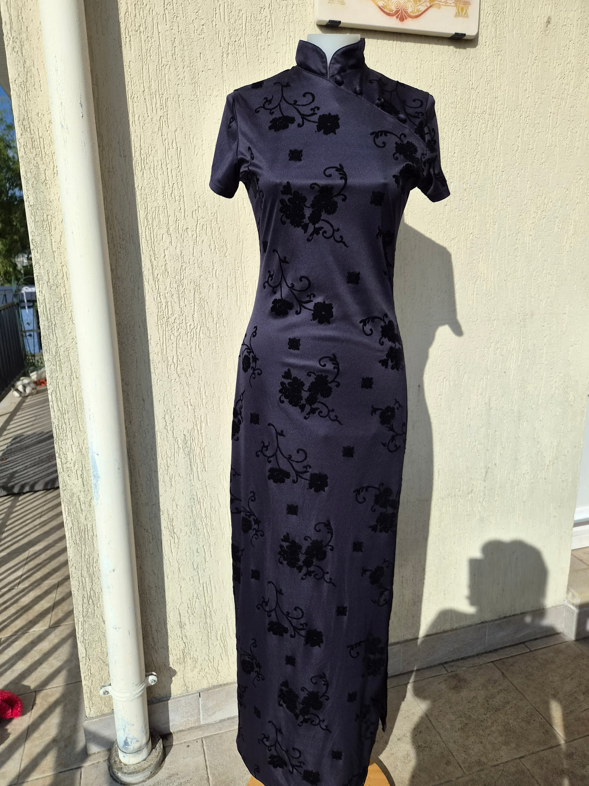Robe noire col Mao