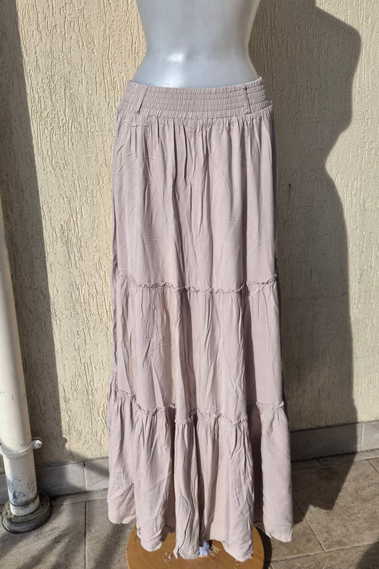 Longue jupe beige