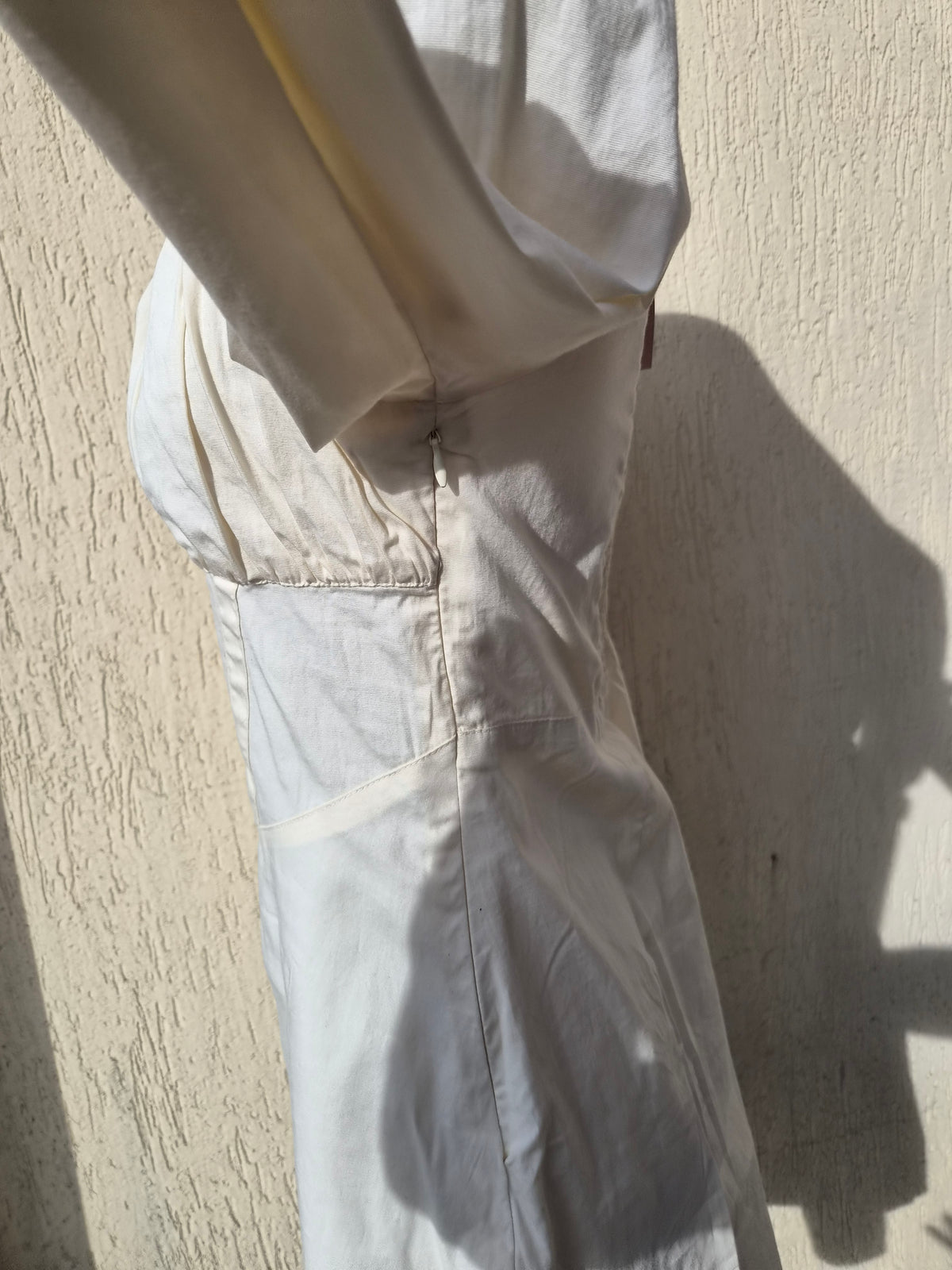 Robe cintrée crème