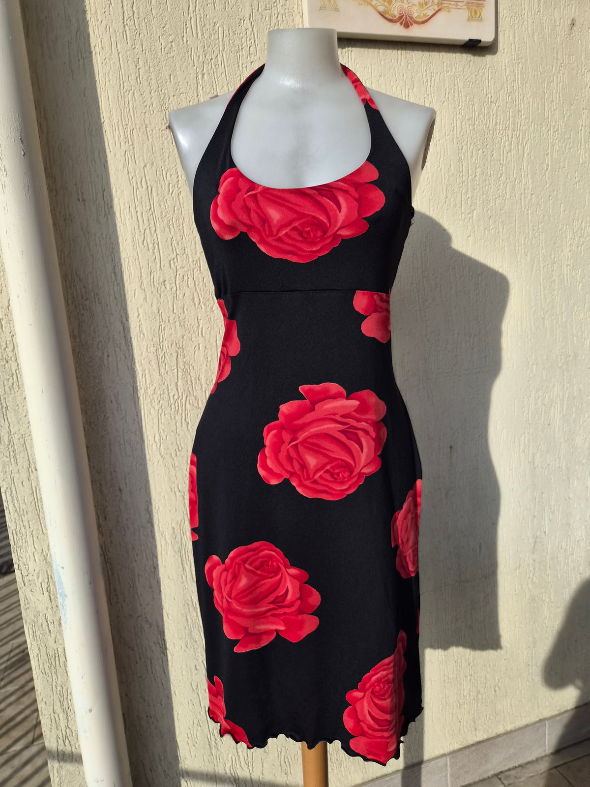 Rose-print backless dress