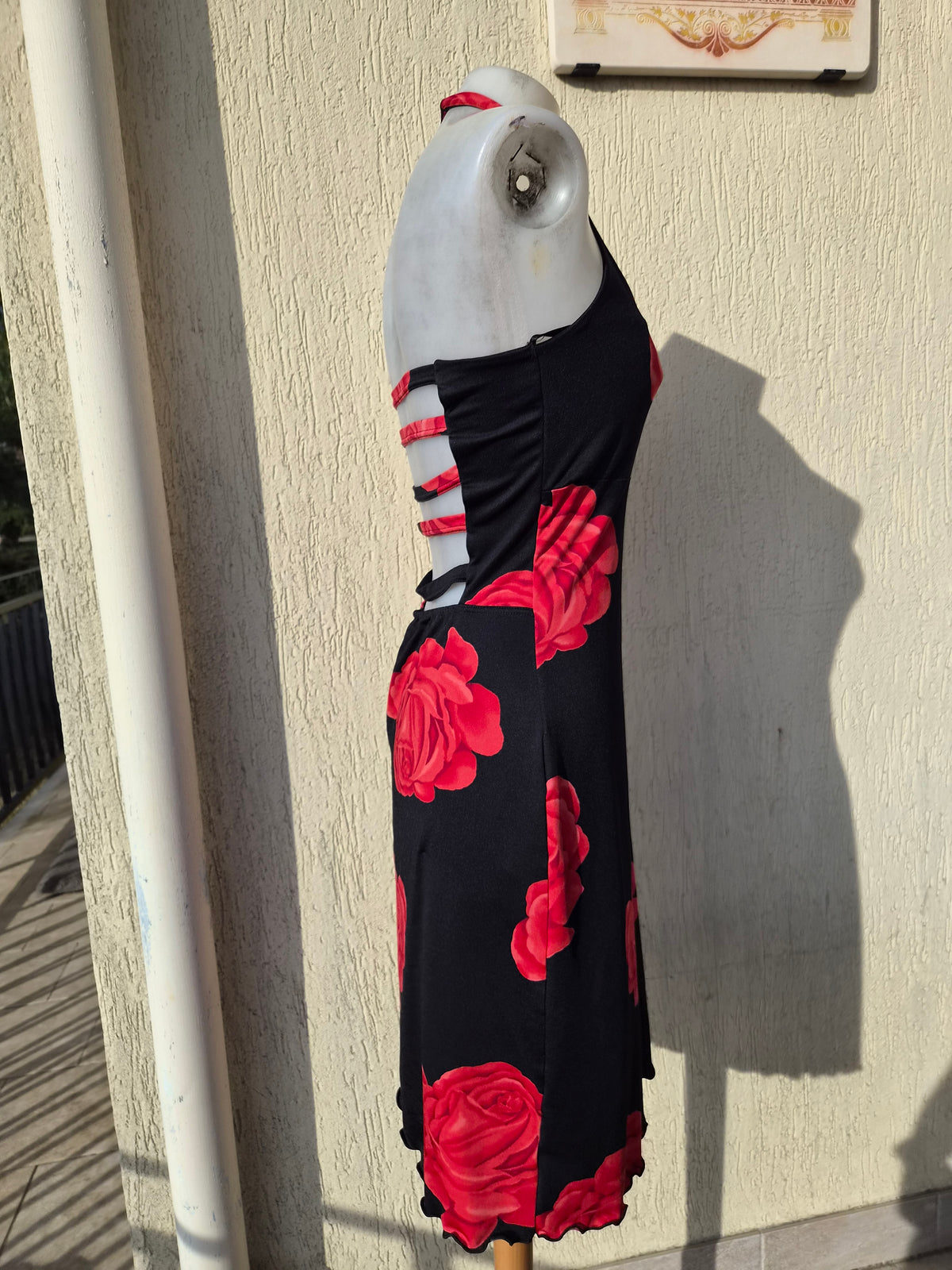 Rose-print backless dress
