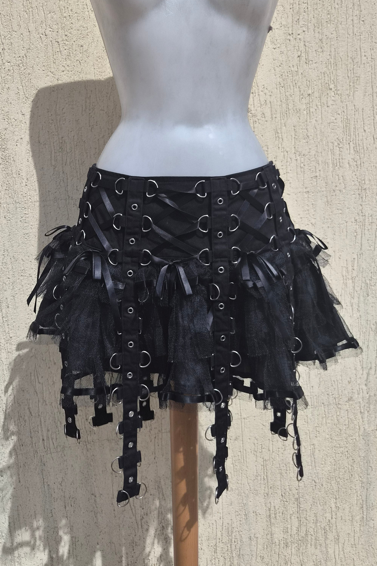 Chai Skirt noire Hell Bunny