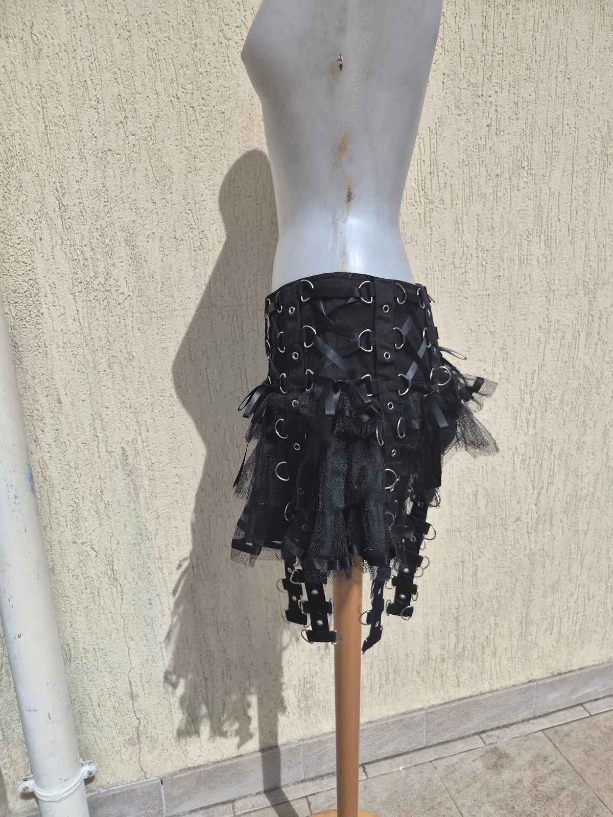 Chai Skirt noire Hell Bunny
