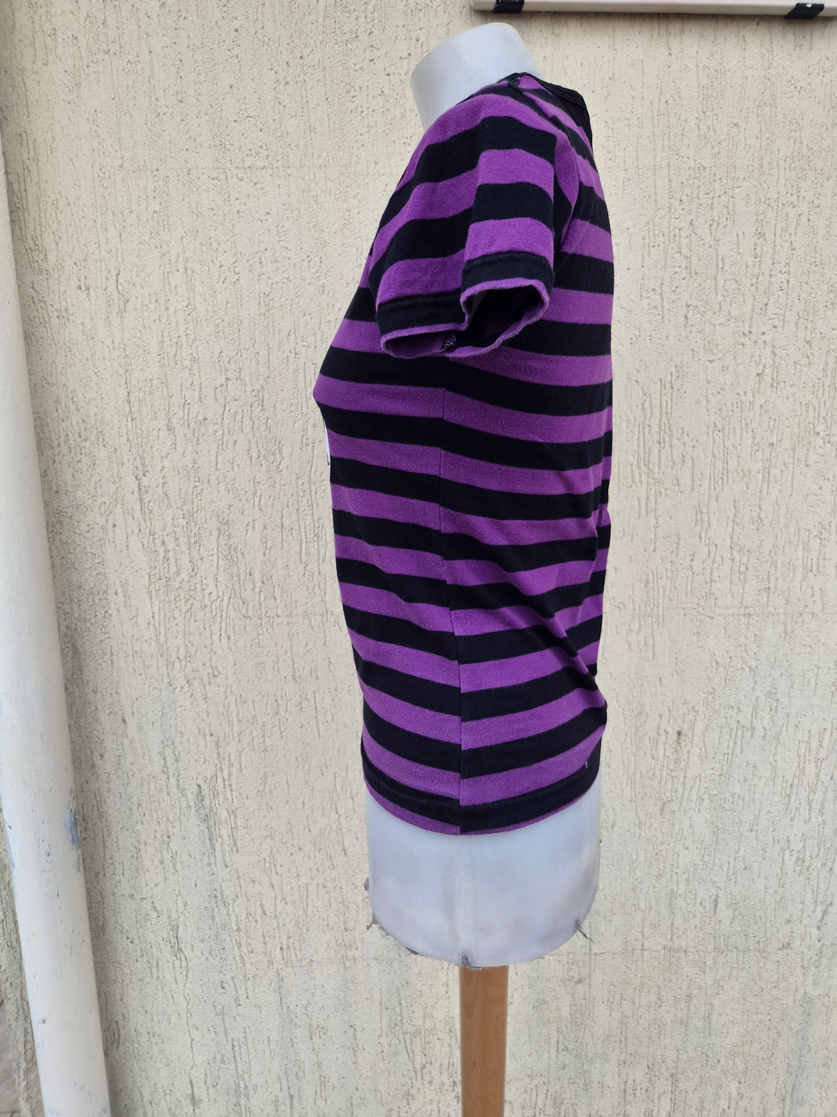 Haut rayé violet et noir Hell Cat