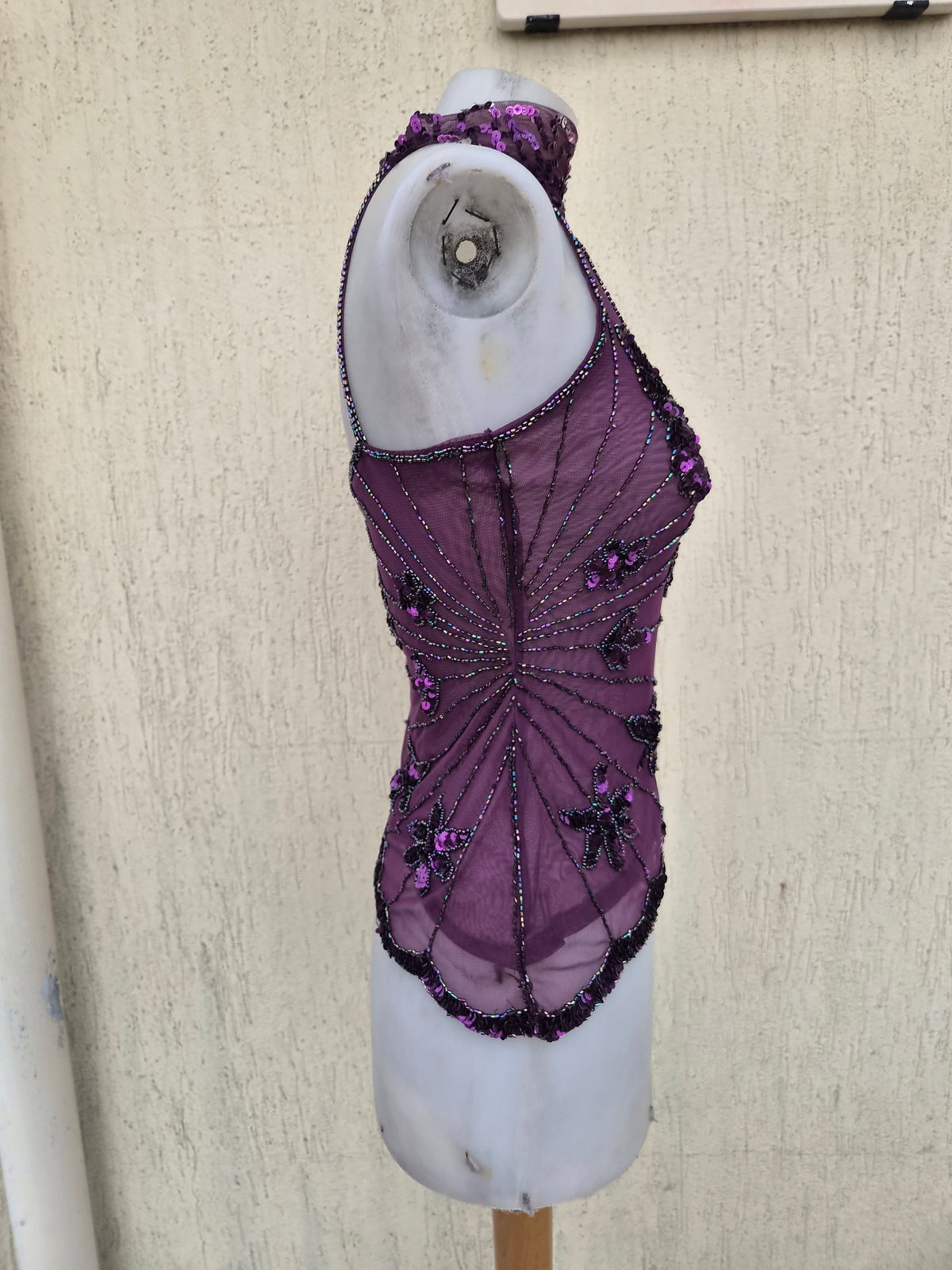 Haut asymétrique à sequins