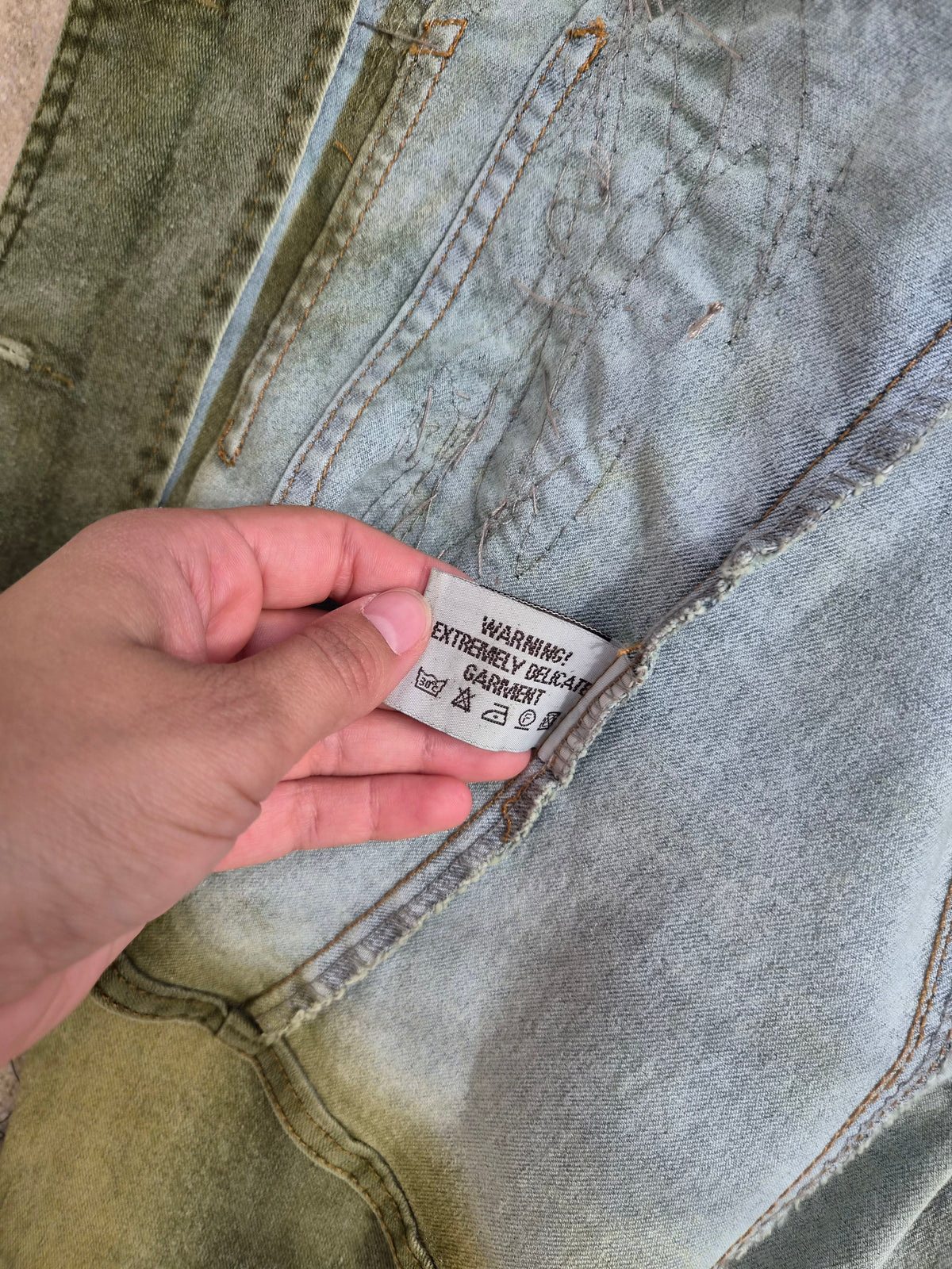 Veste en denim brodée