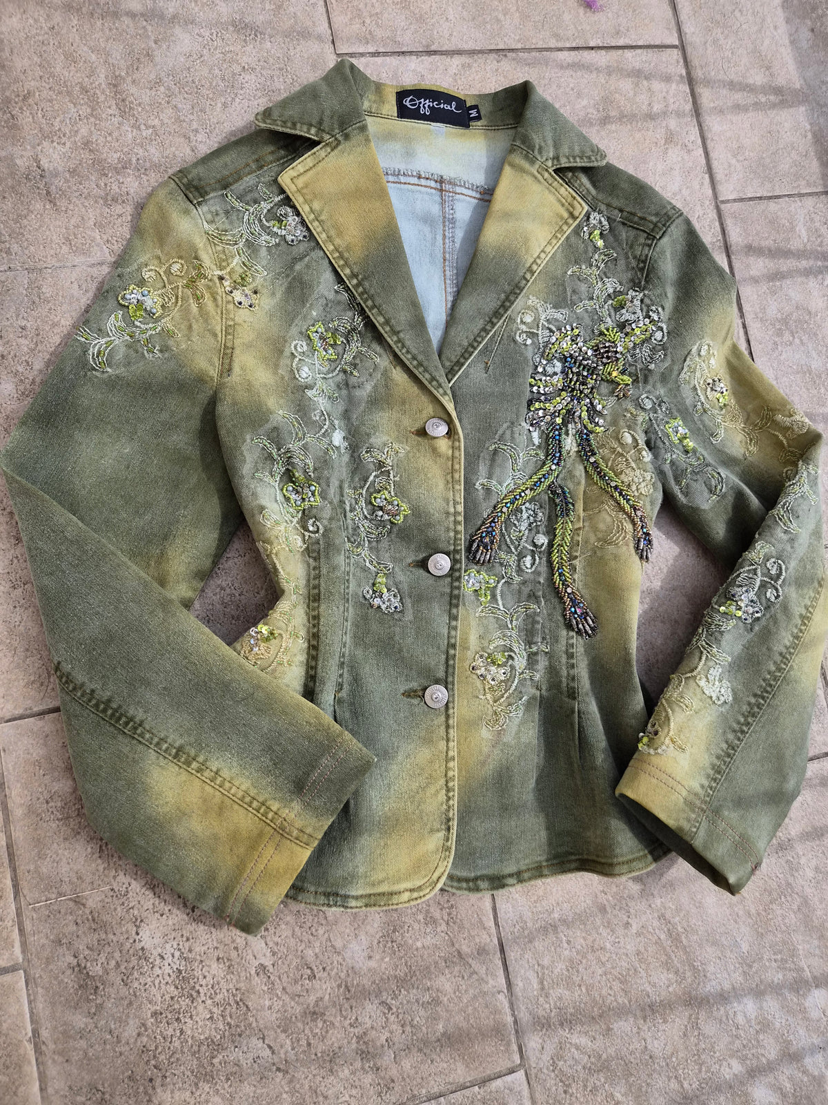 Veste en denim brodée