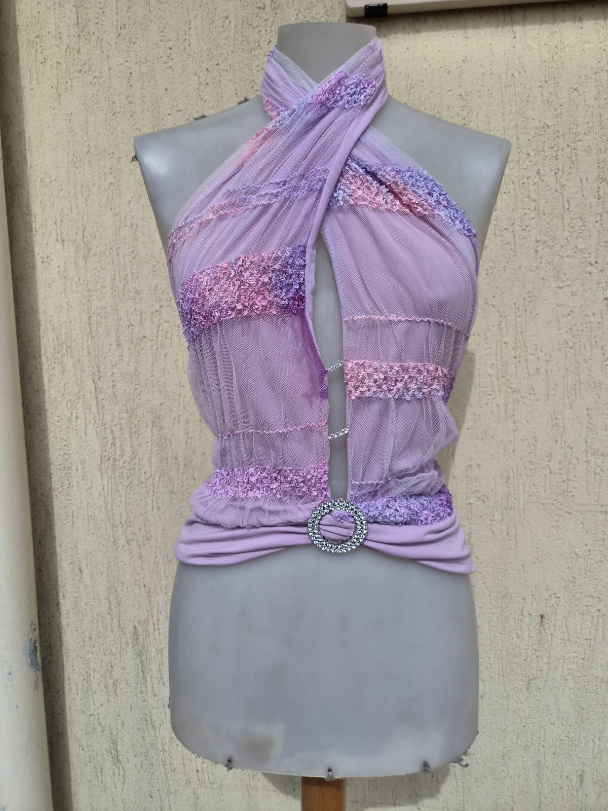 Lila backless top