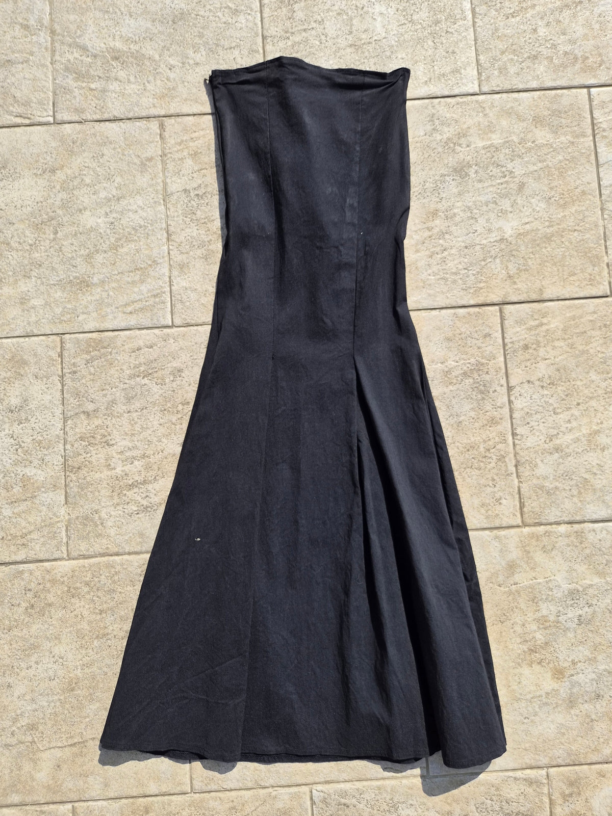 Jupe évasée noire à laçage