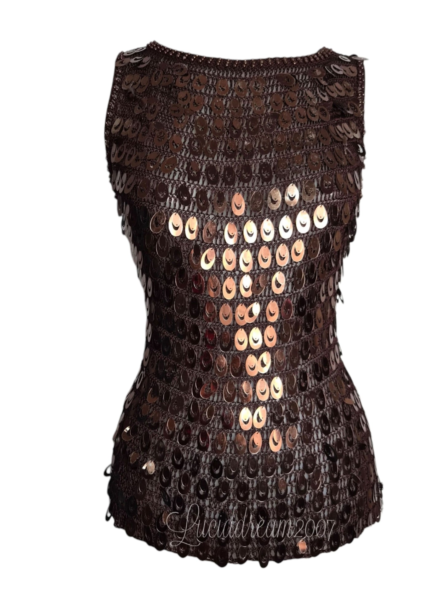 Haut crochet et sequins marron