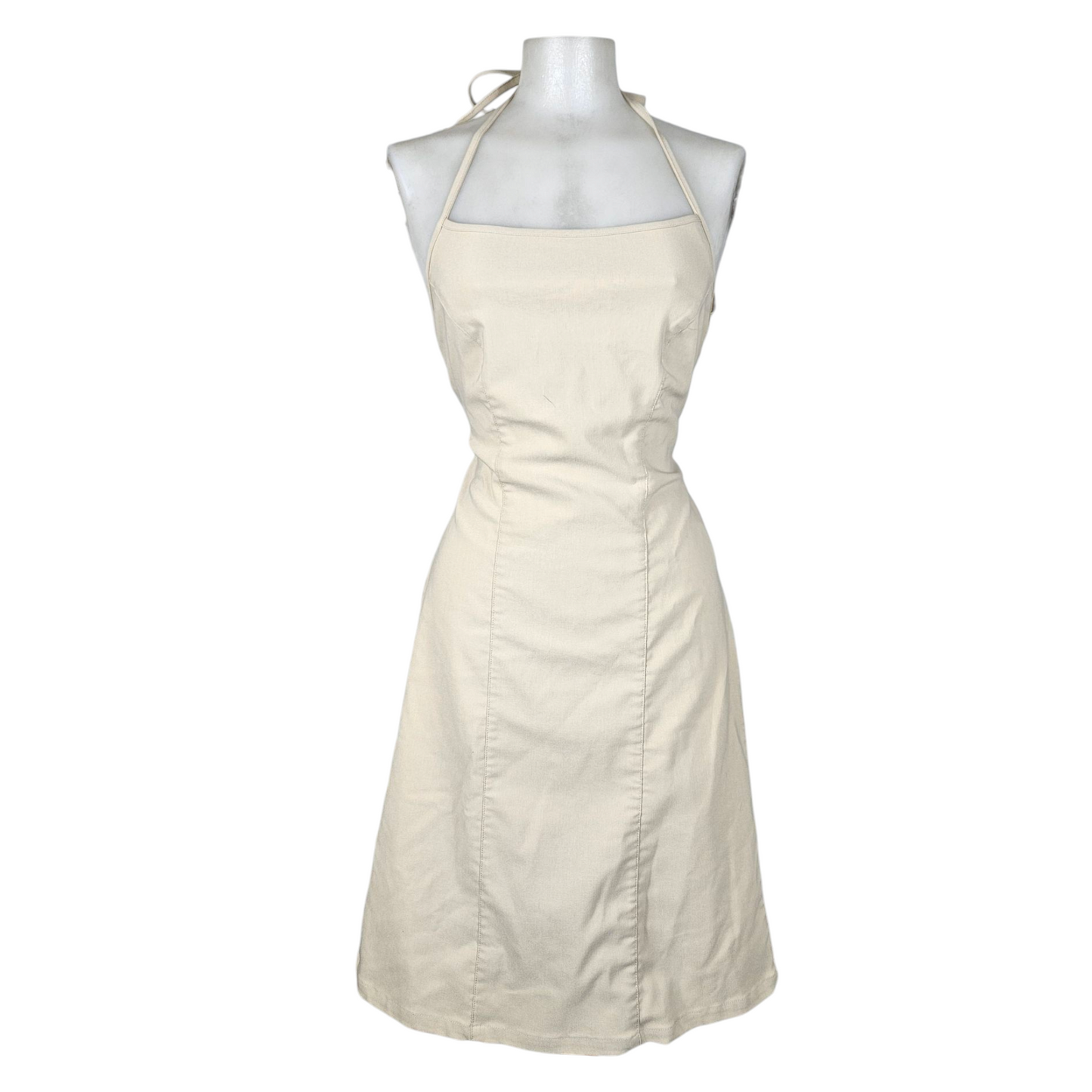 Backless dress with lacing