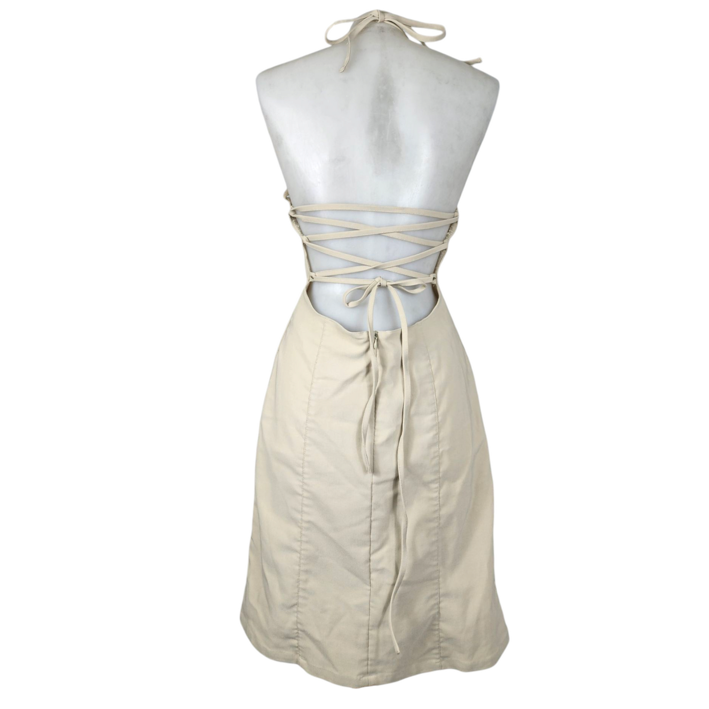 Backless dress with lacing