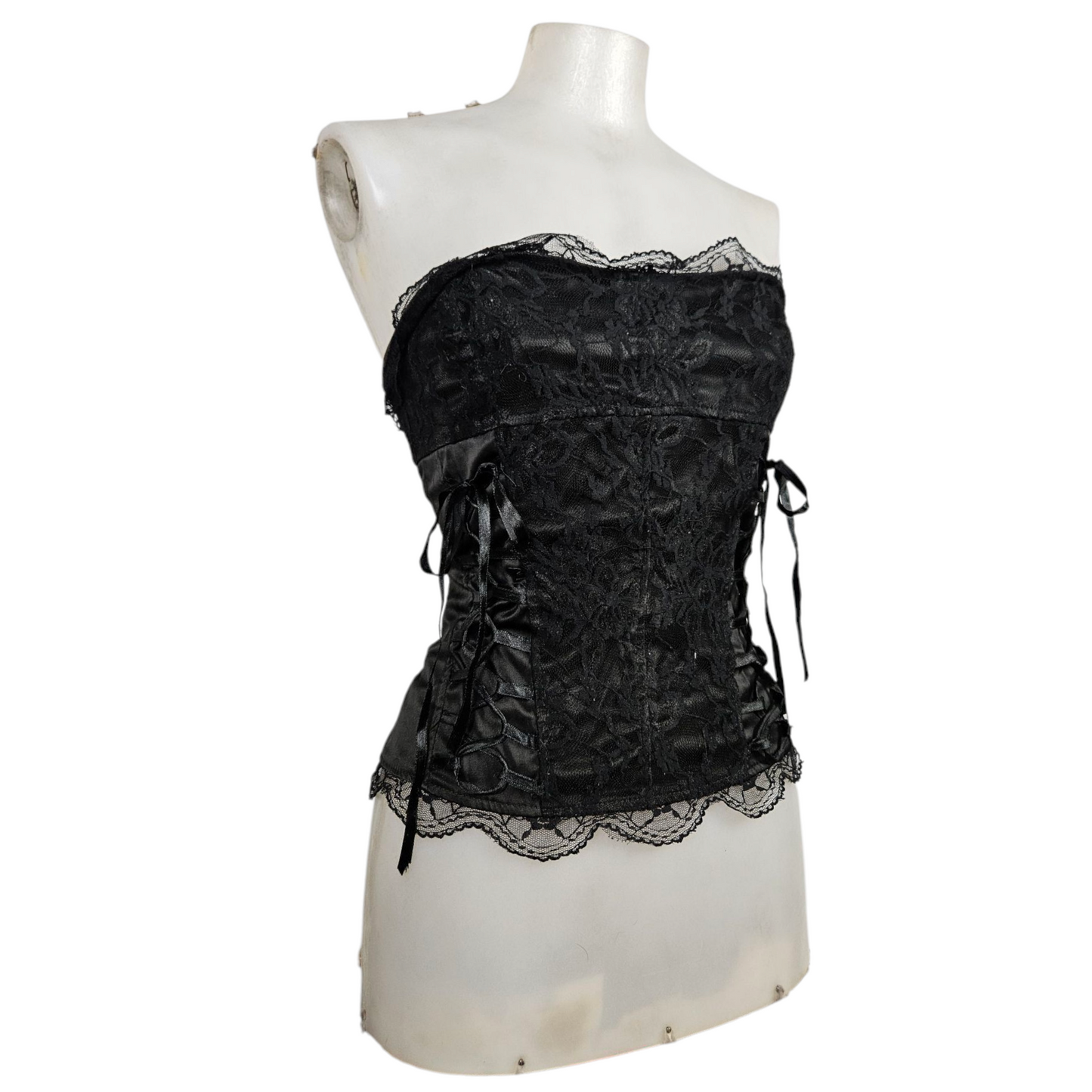 Bustier gothique en dentelle à lacage