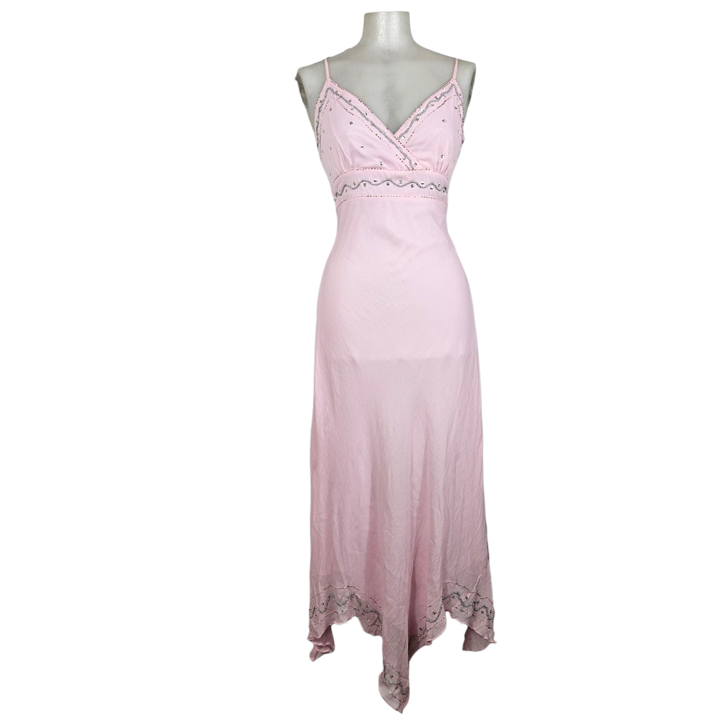 Robe en voile brodé de perles