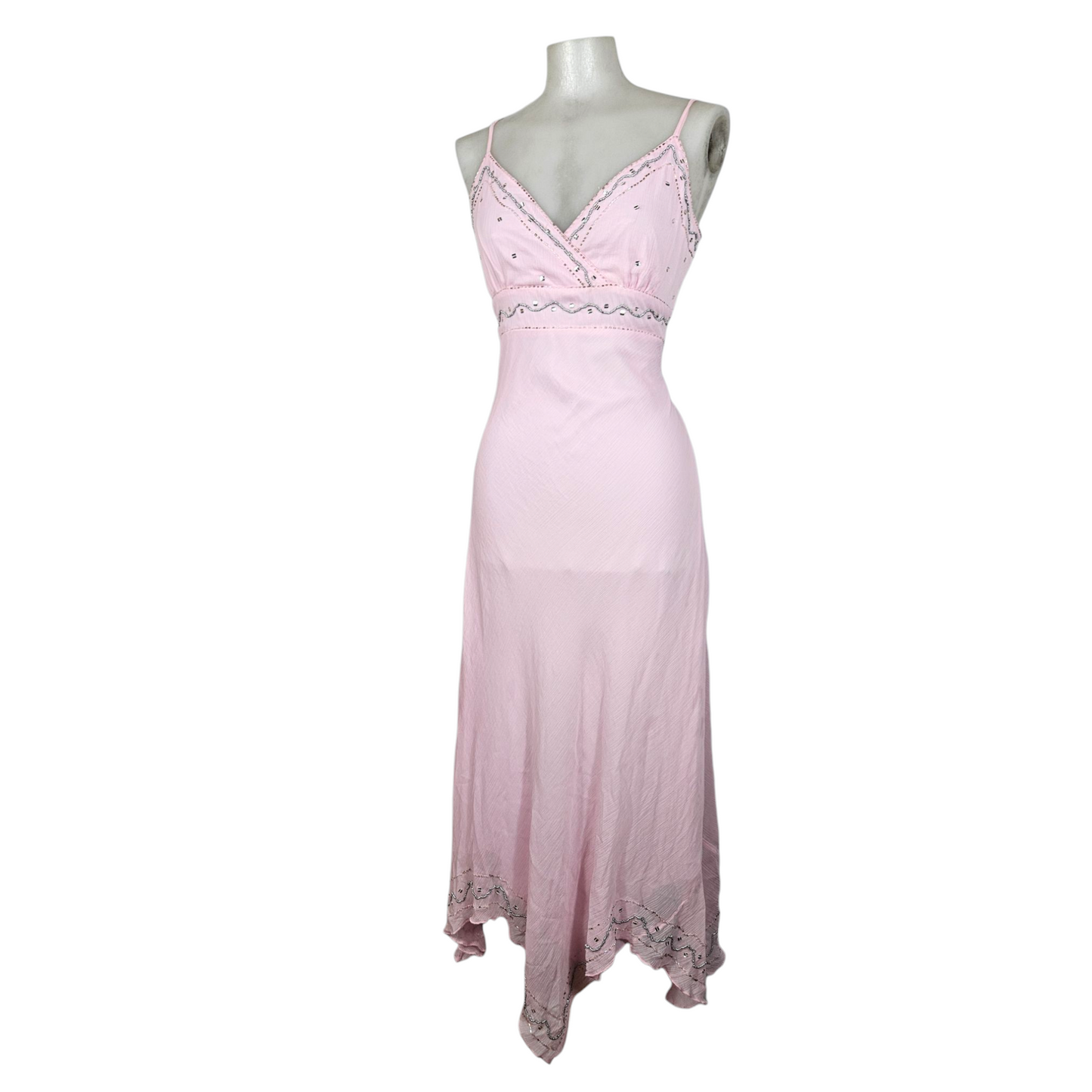 Robe en voile brodé de perles