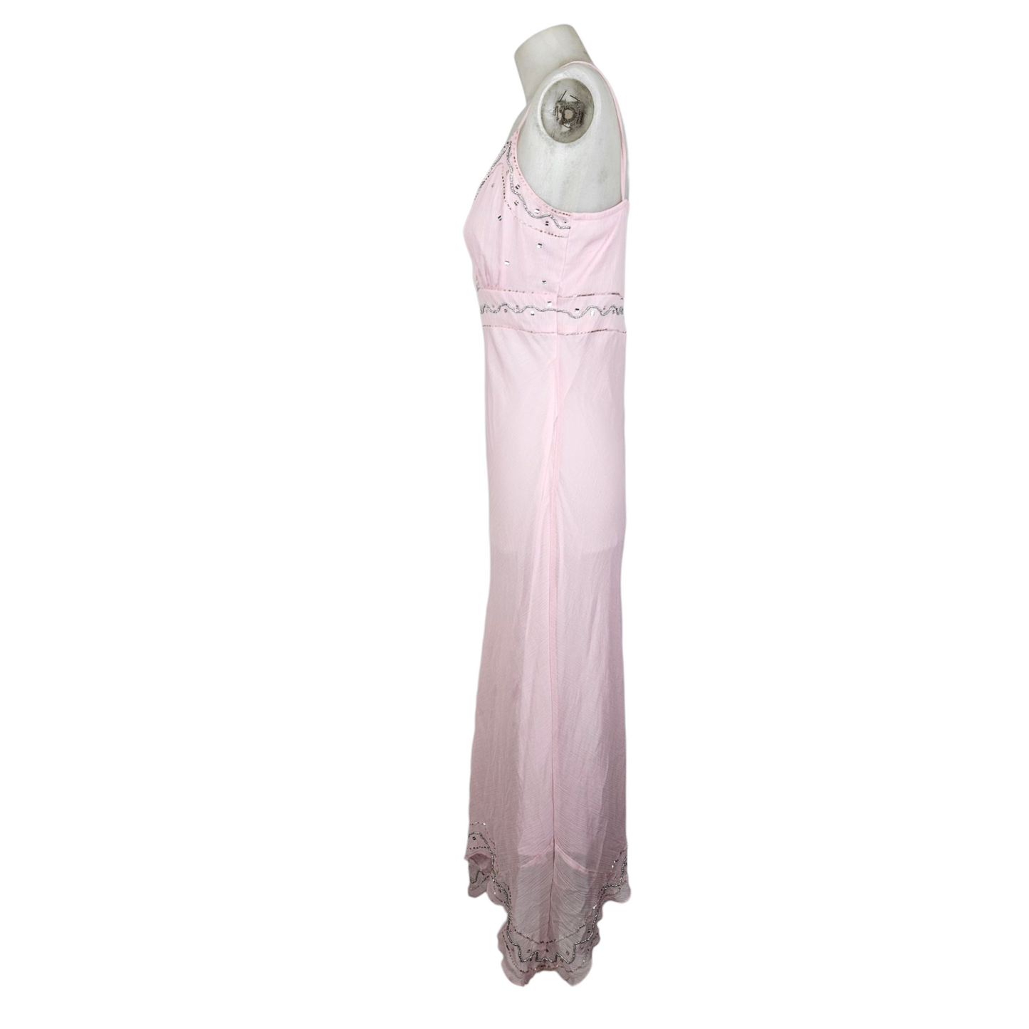 Robe en voile brodé de perles