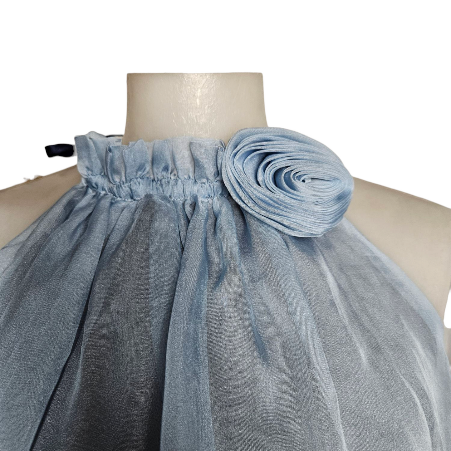 Haut en voile col fleur