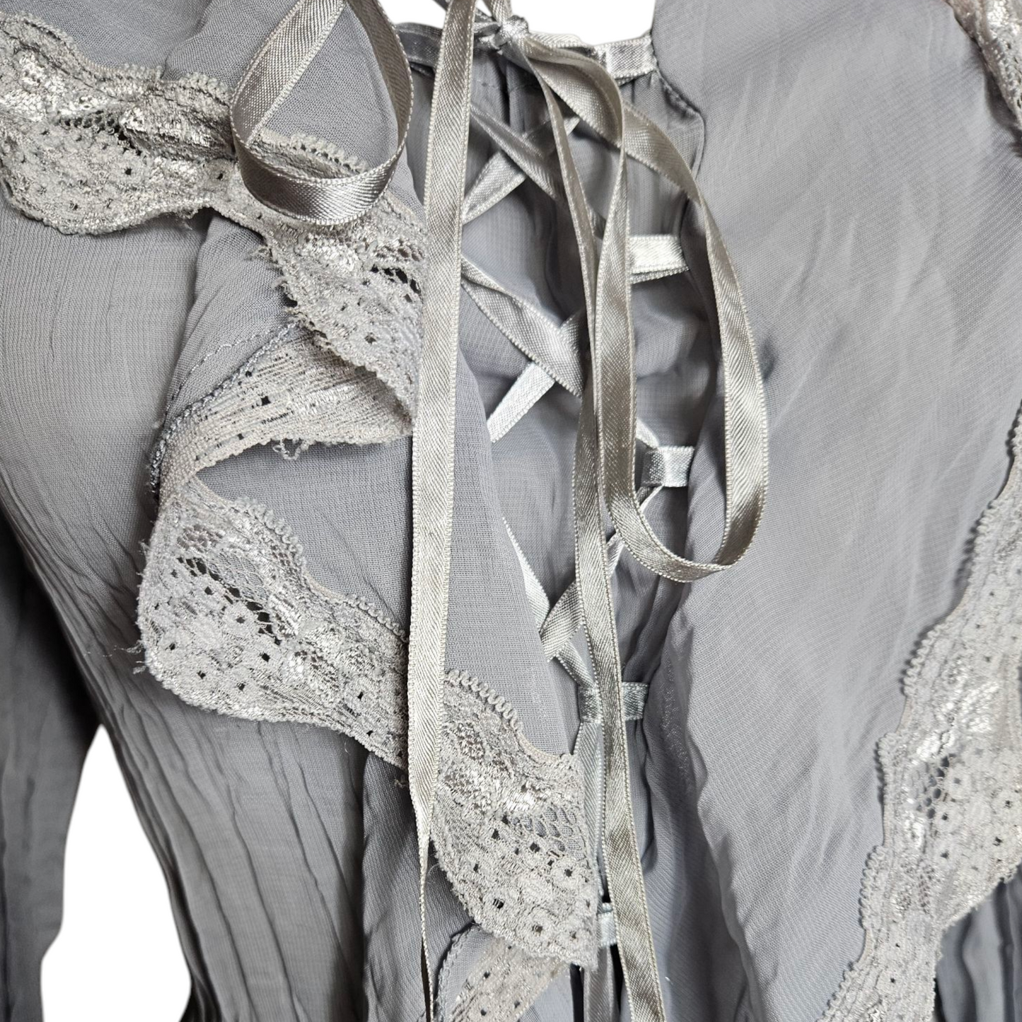 Ruffled and lacing blouse