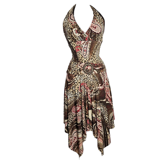 Backless dress with buckles