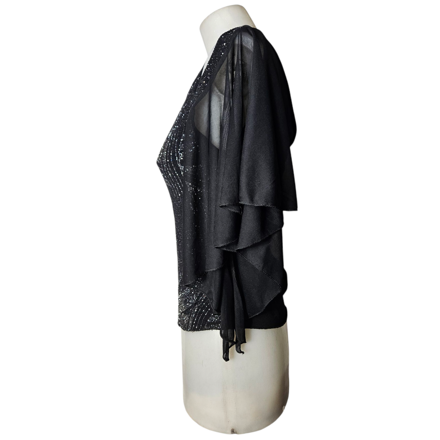 Asymmetrical top with voile sleeves