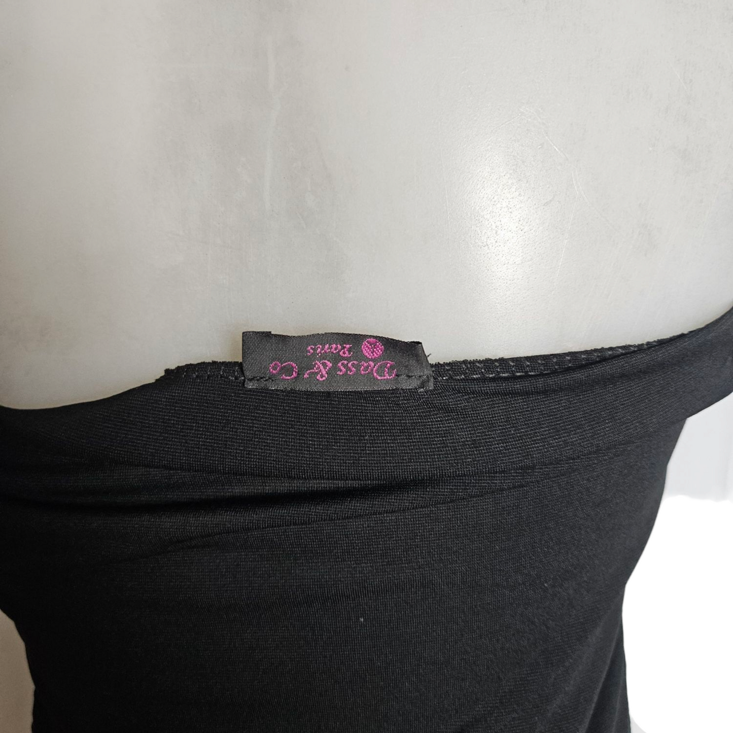 Robe strapless à boucle