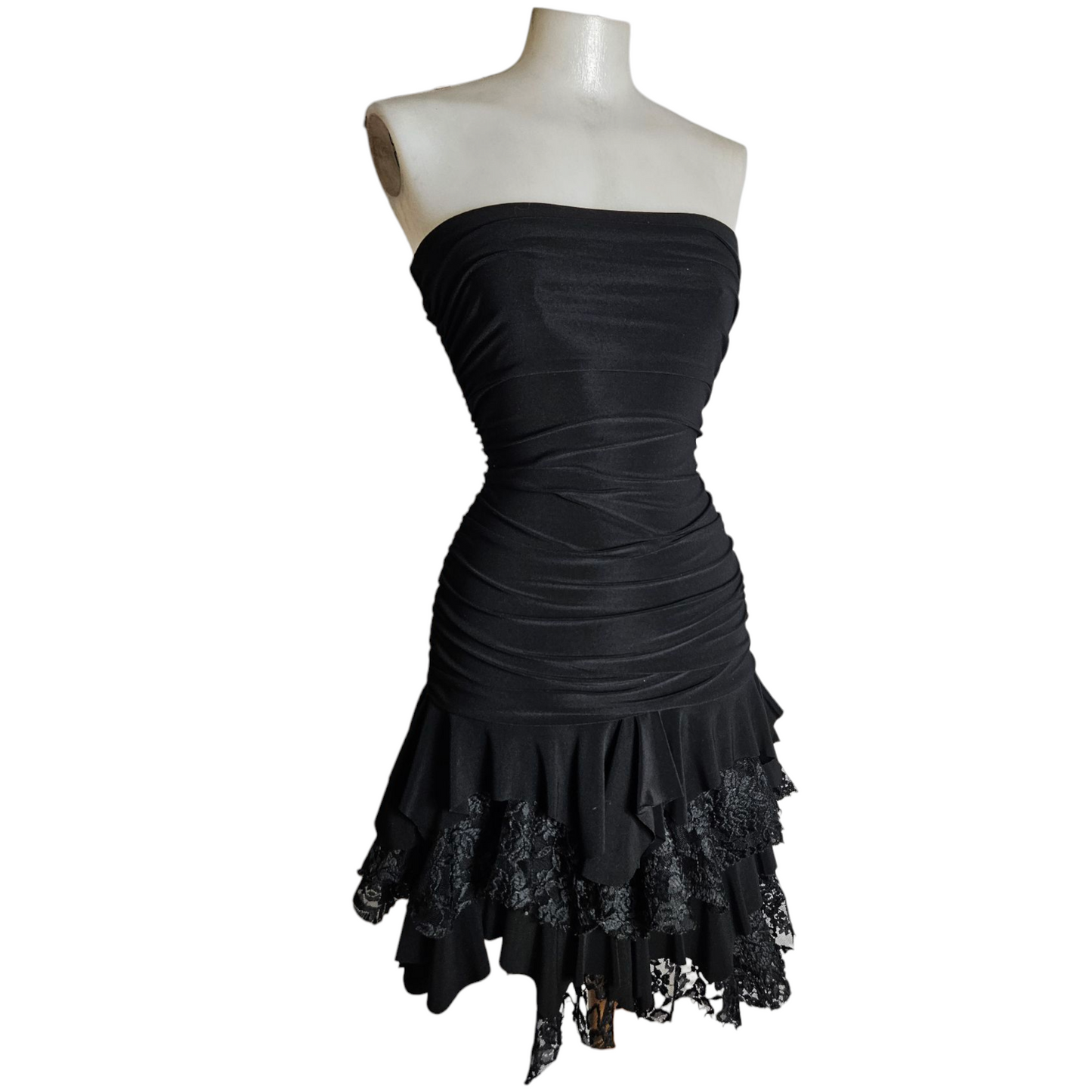 Strapless dress with lace detail