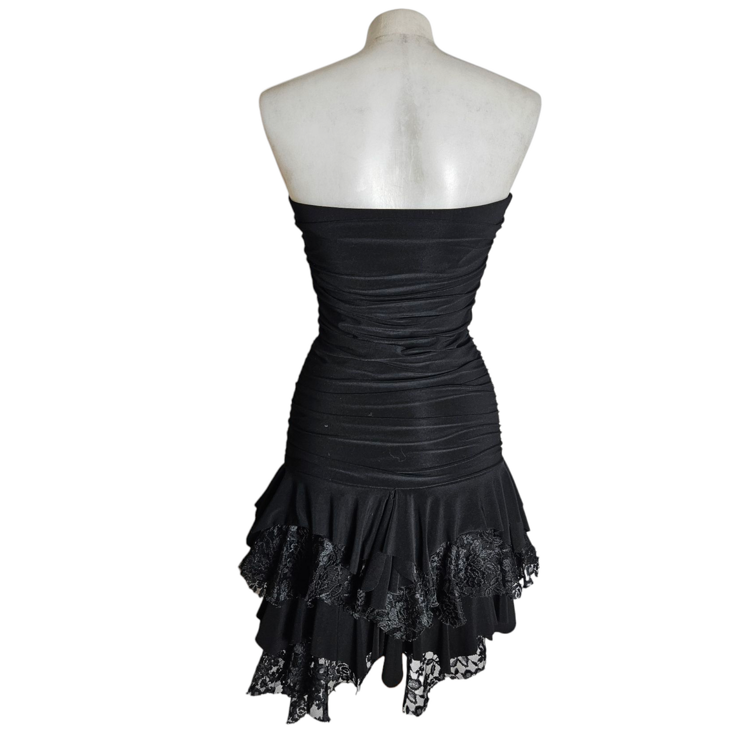 Strapless dress with lace detail