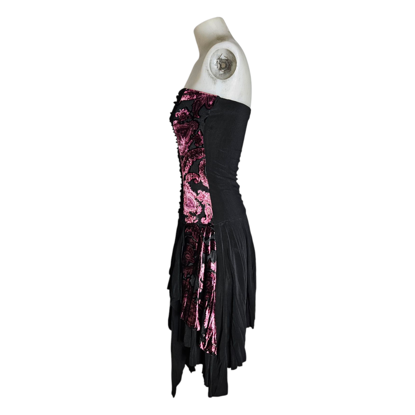Robe strapless motifs velours ras
