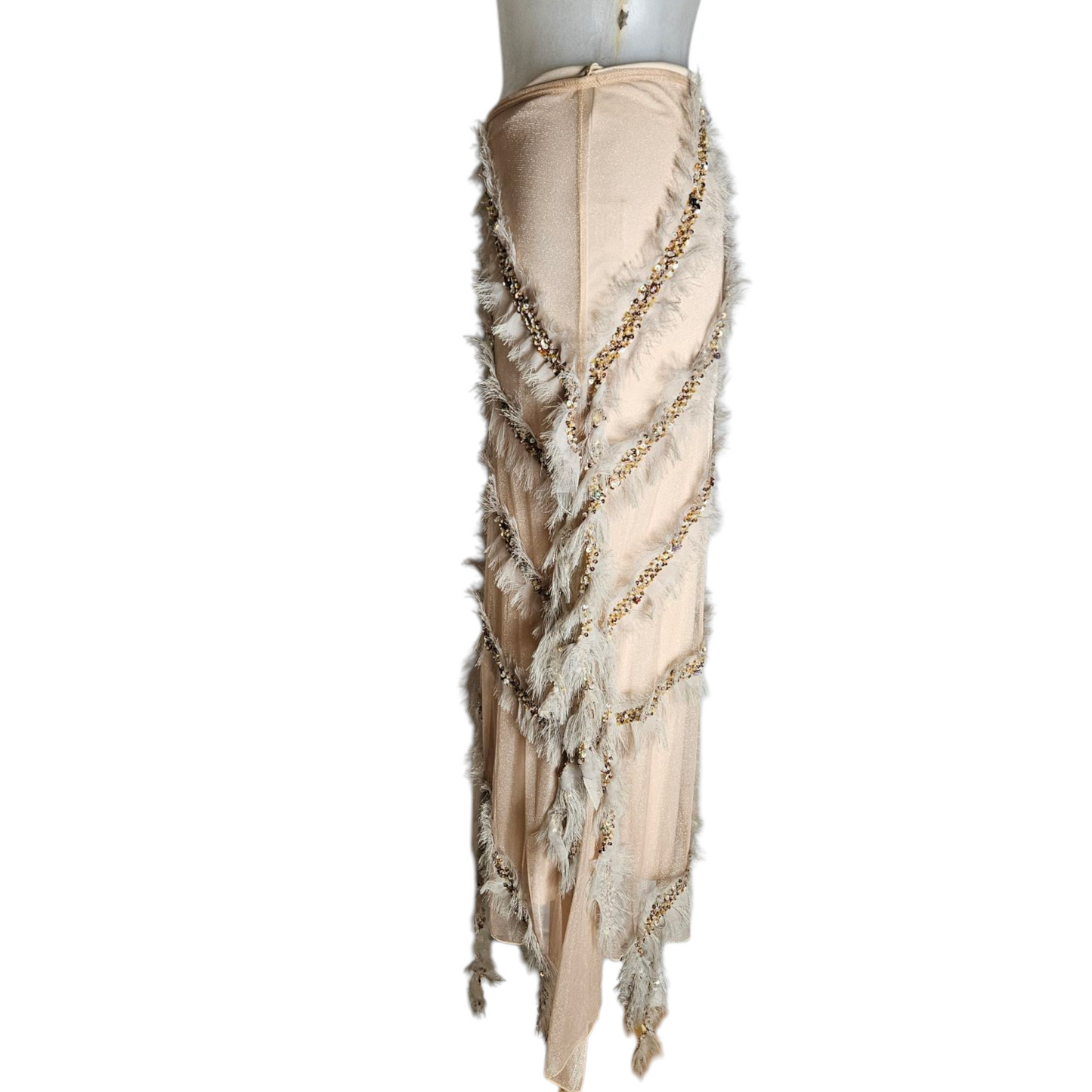 Asymmetrical skirt with feather and pearl details