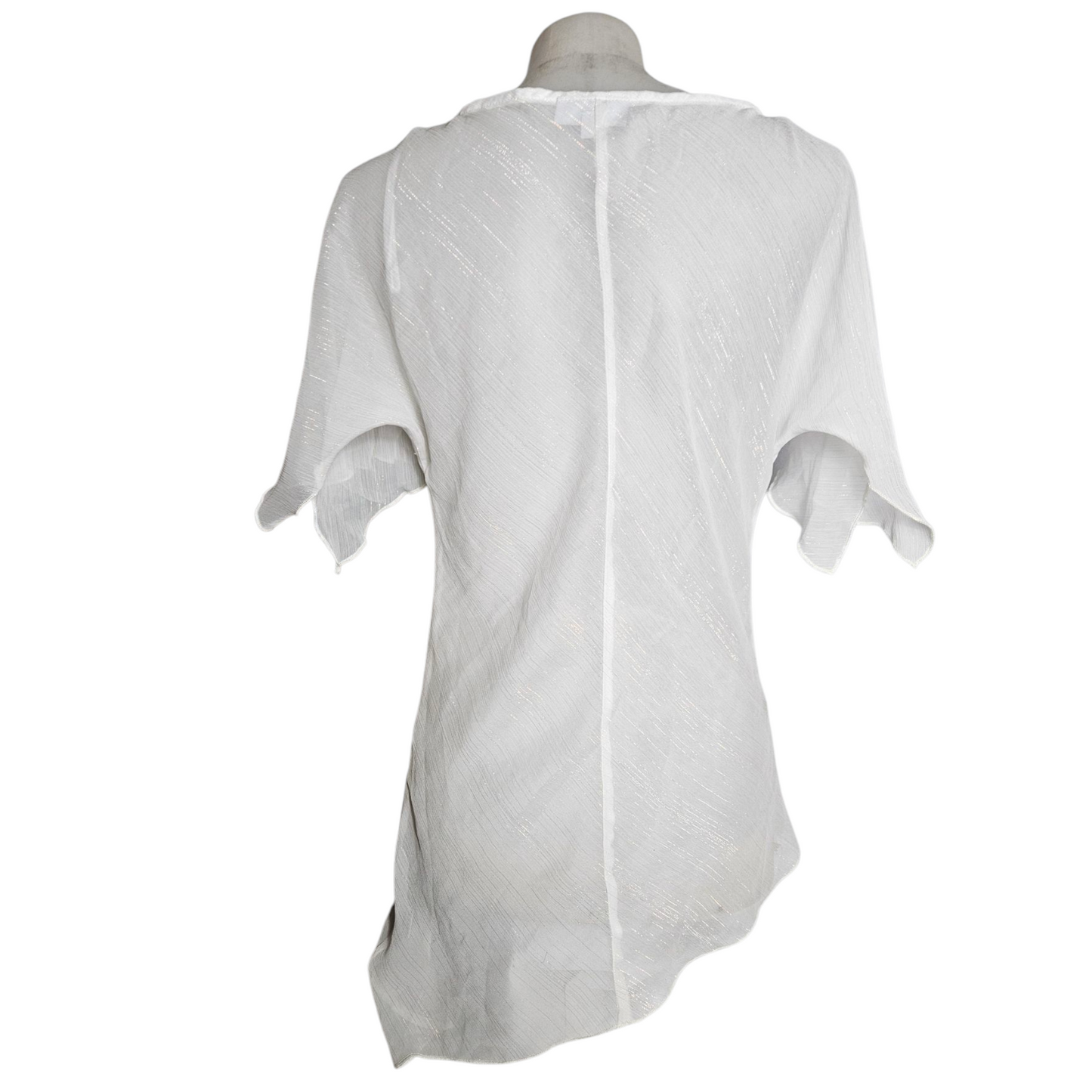 Haut en voile blanc