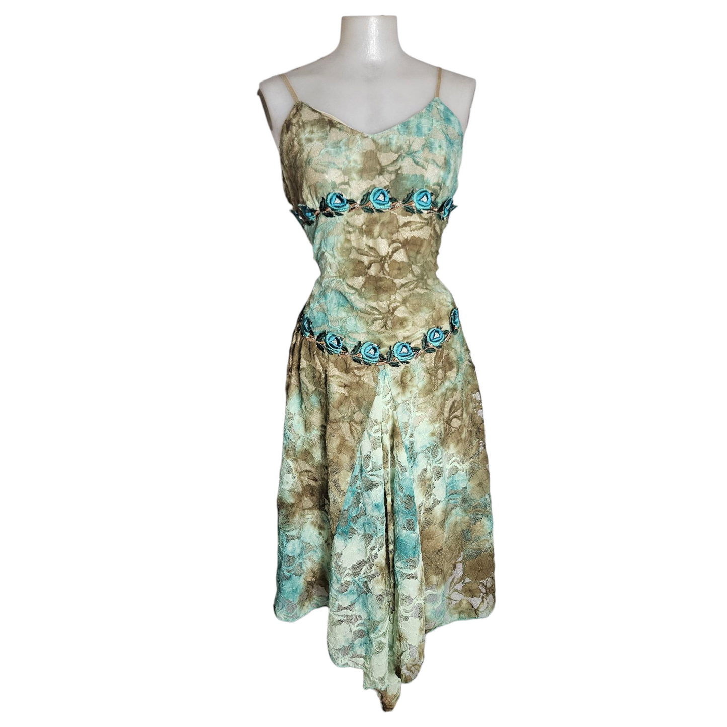 Floral embroidered lace dress