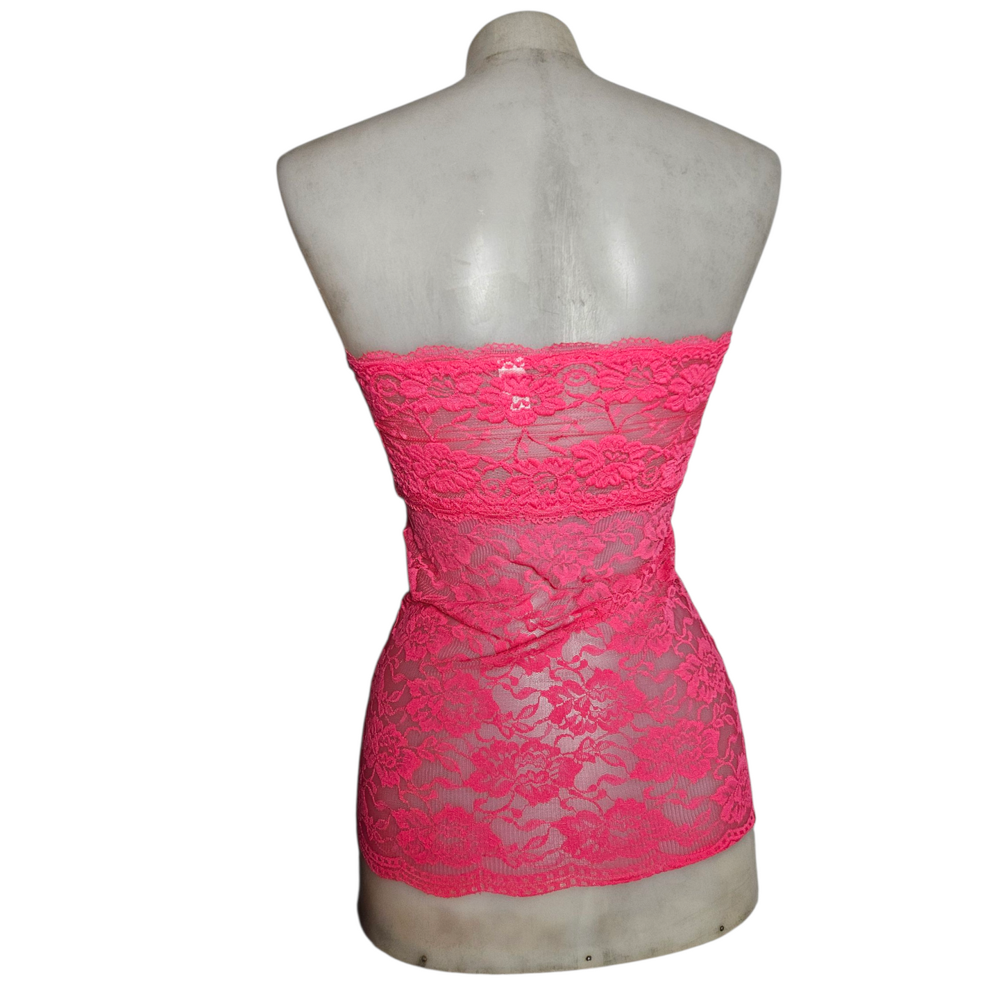 Haut strapless rose en dentelle