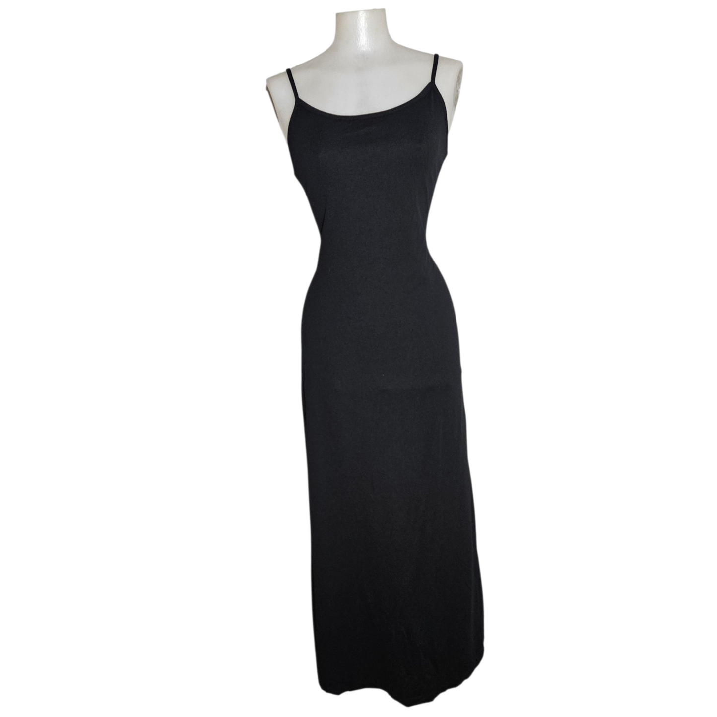 Maxi black dress with veil back