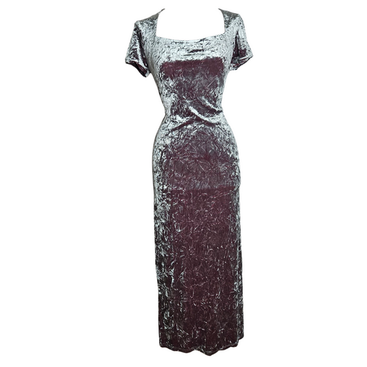 Robe en velours froissé grise