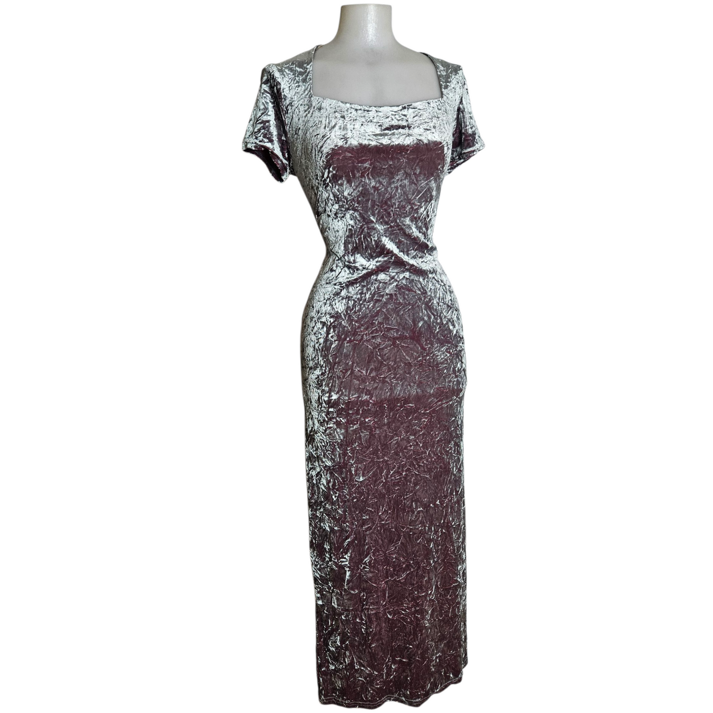 Robe en velours froissé grise