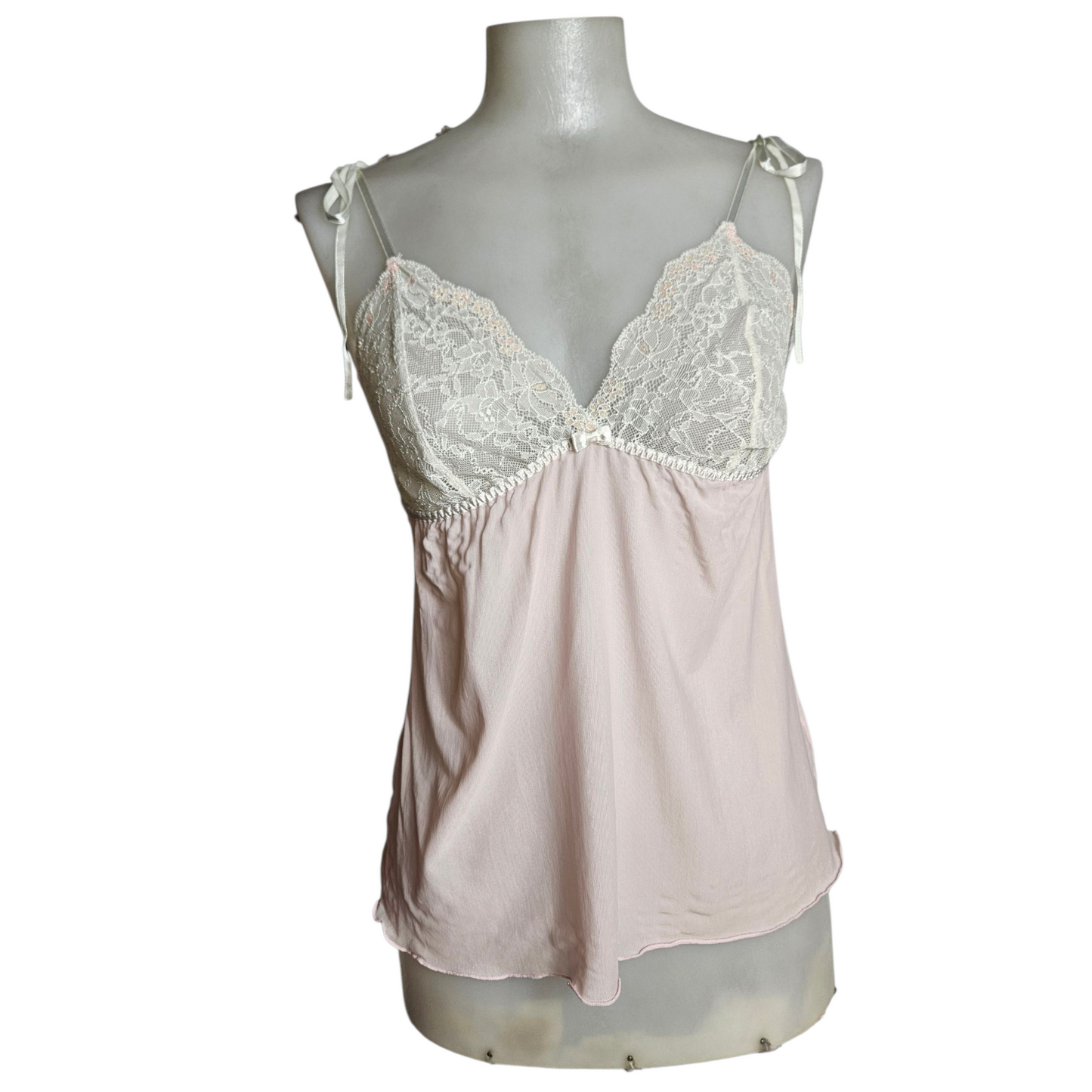 Haut en voile et dentelle rose et blanc