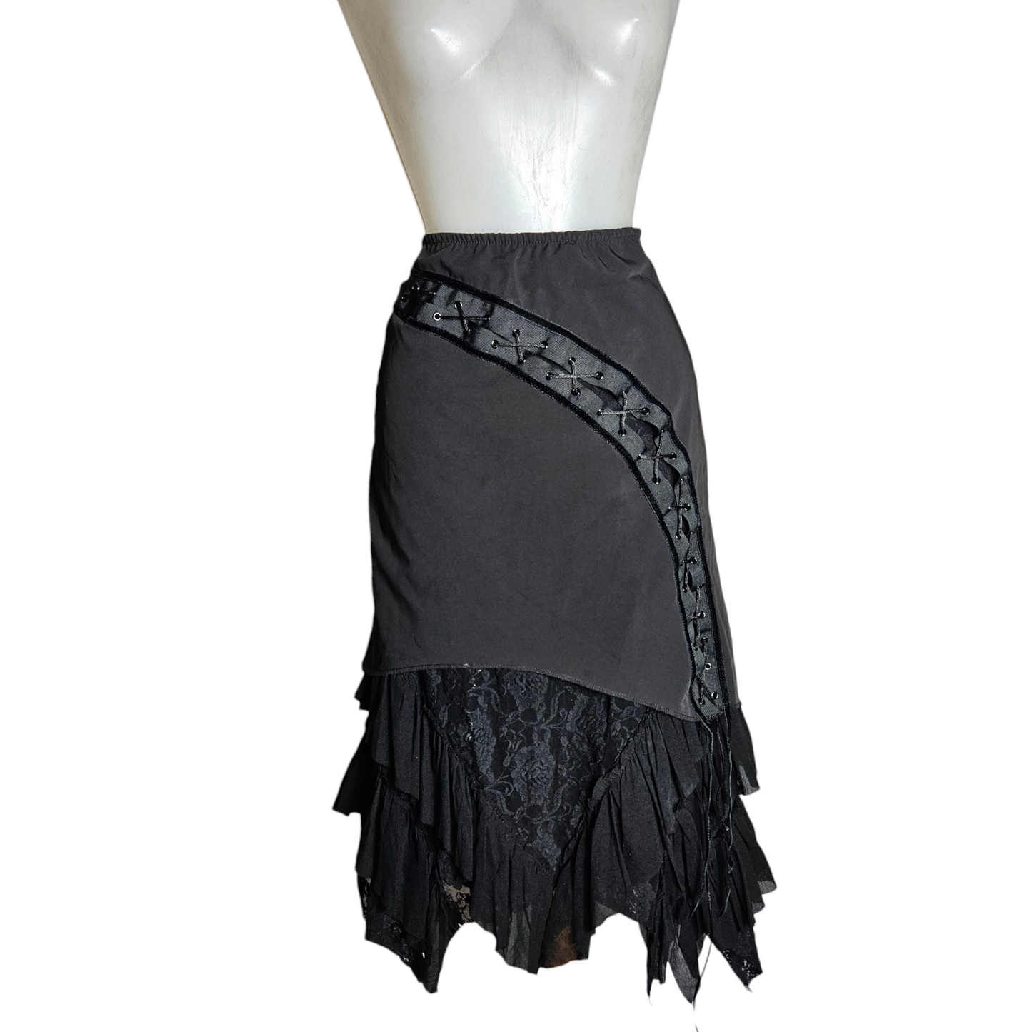 Overlay skirt with lace and lacing details