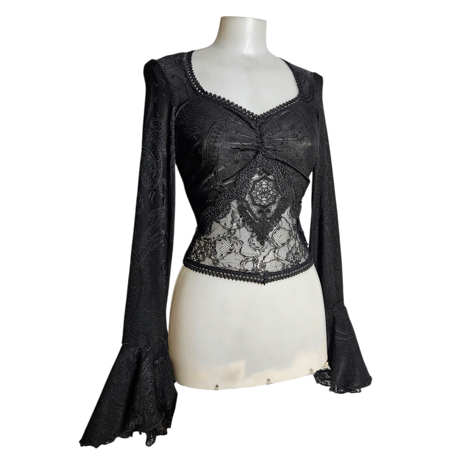 Haut Dark in Love