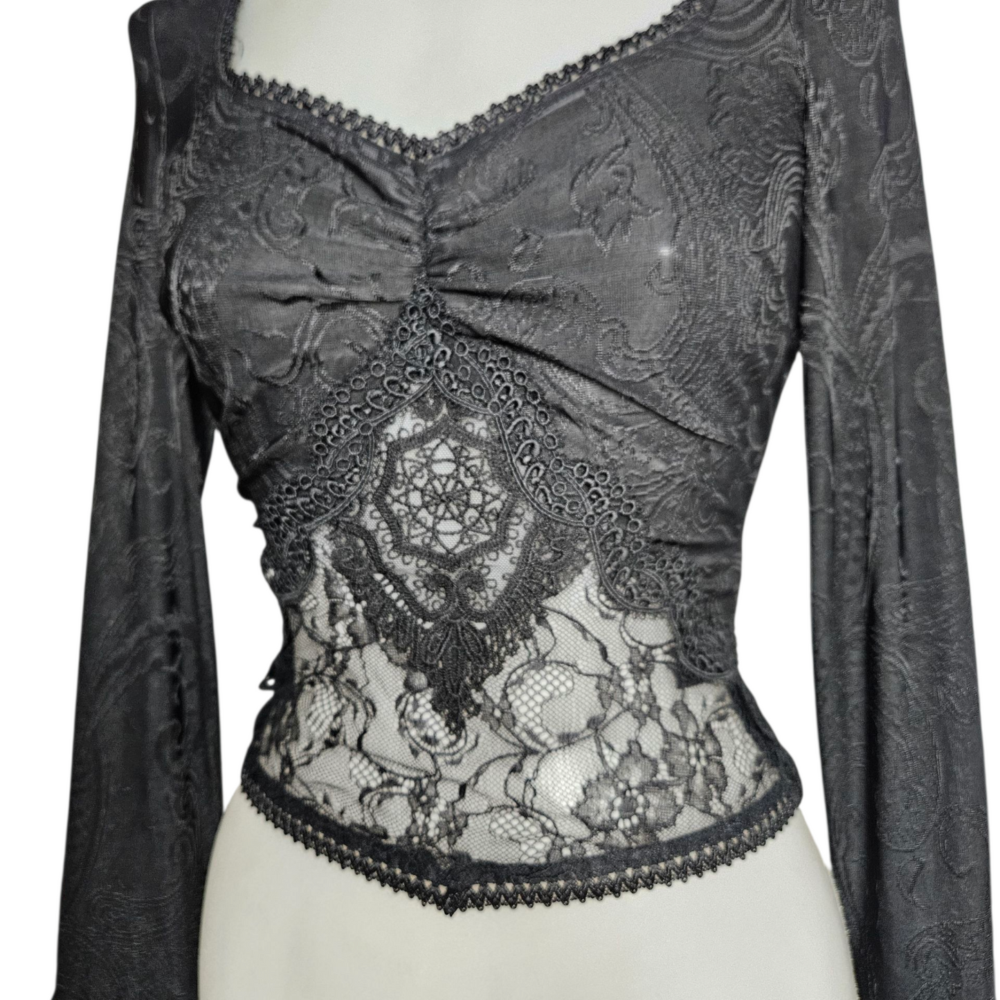 Haut Dark in Love