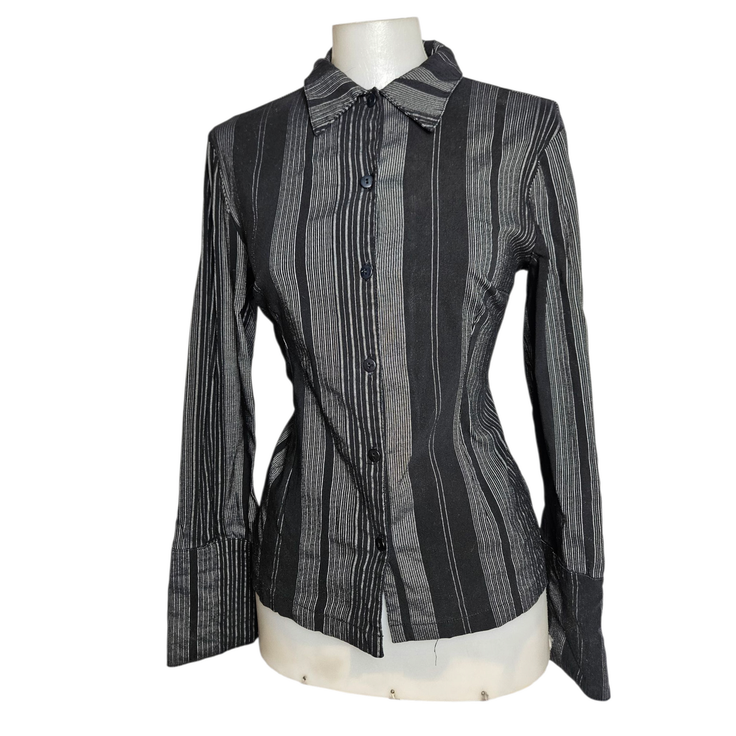 Striped fitted shirt