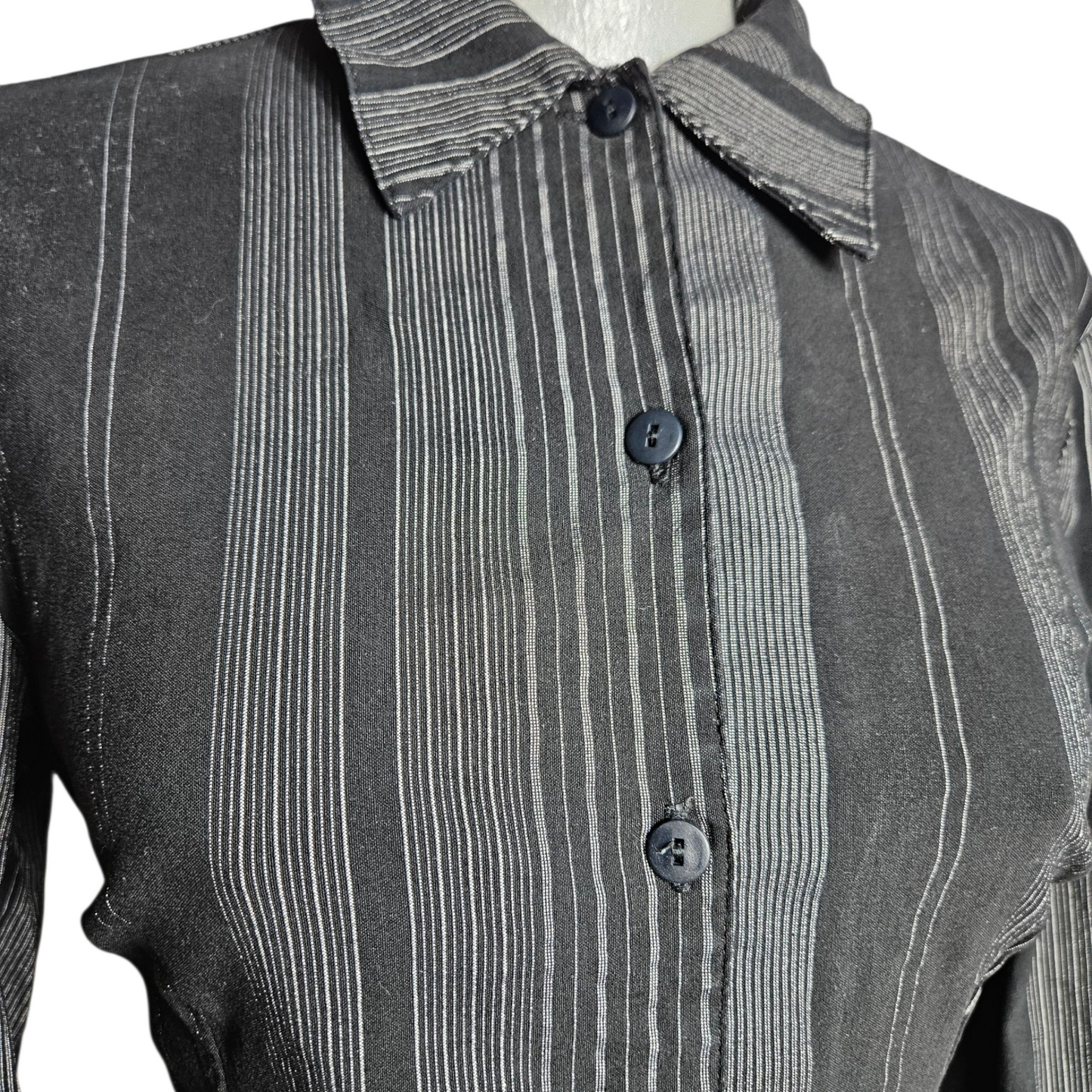 Striped fitted shirt