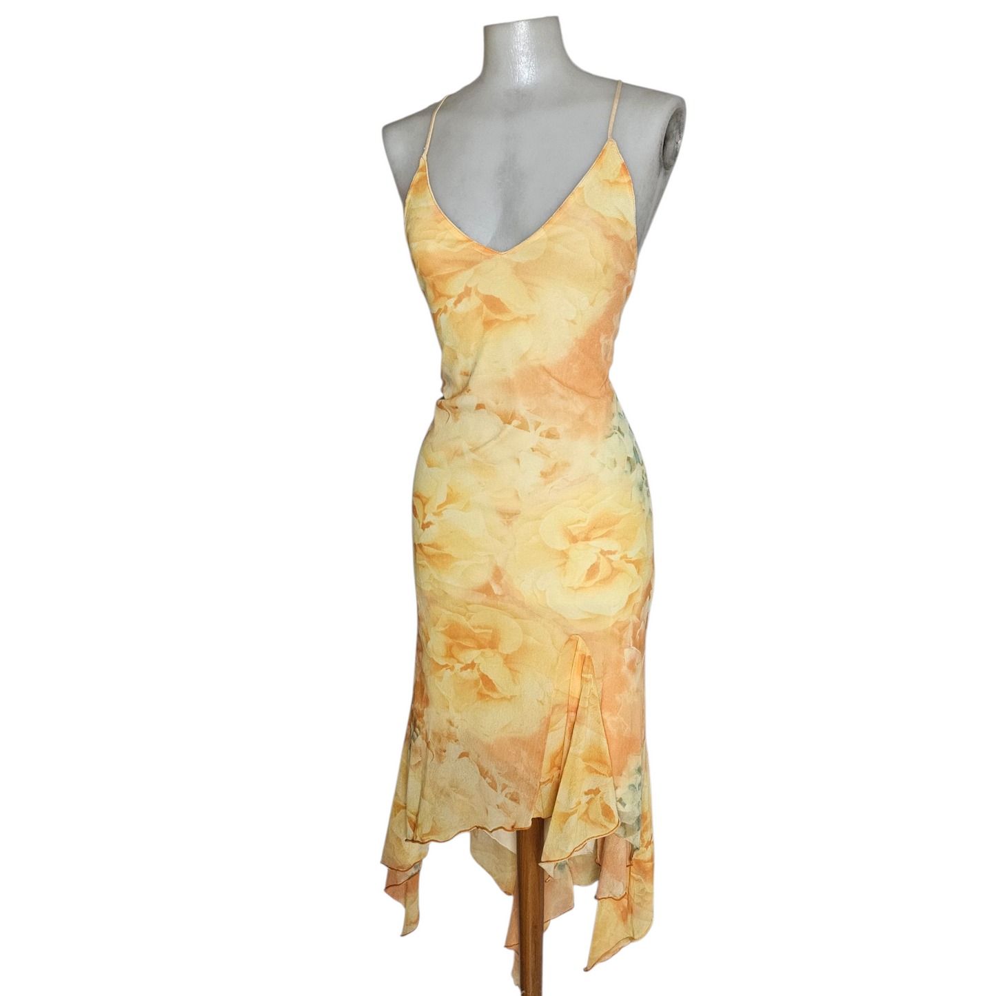 Robe asymétrique en voile dos nu