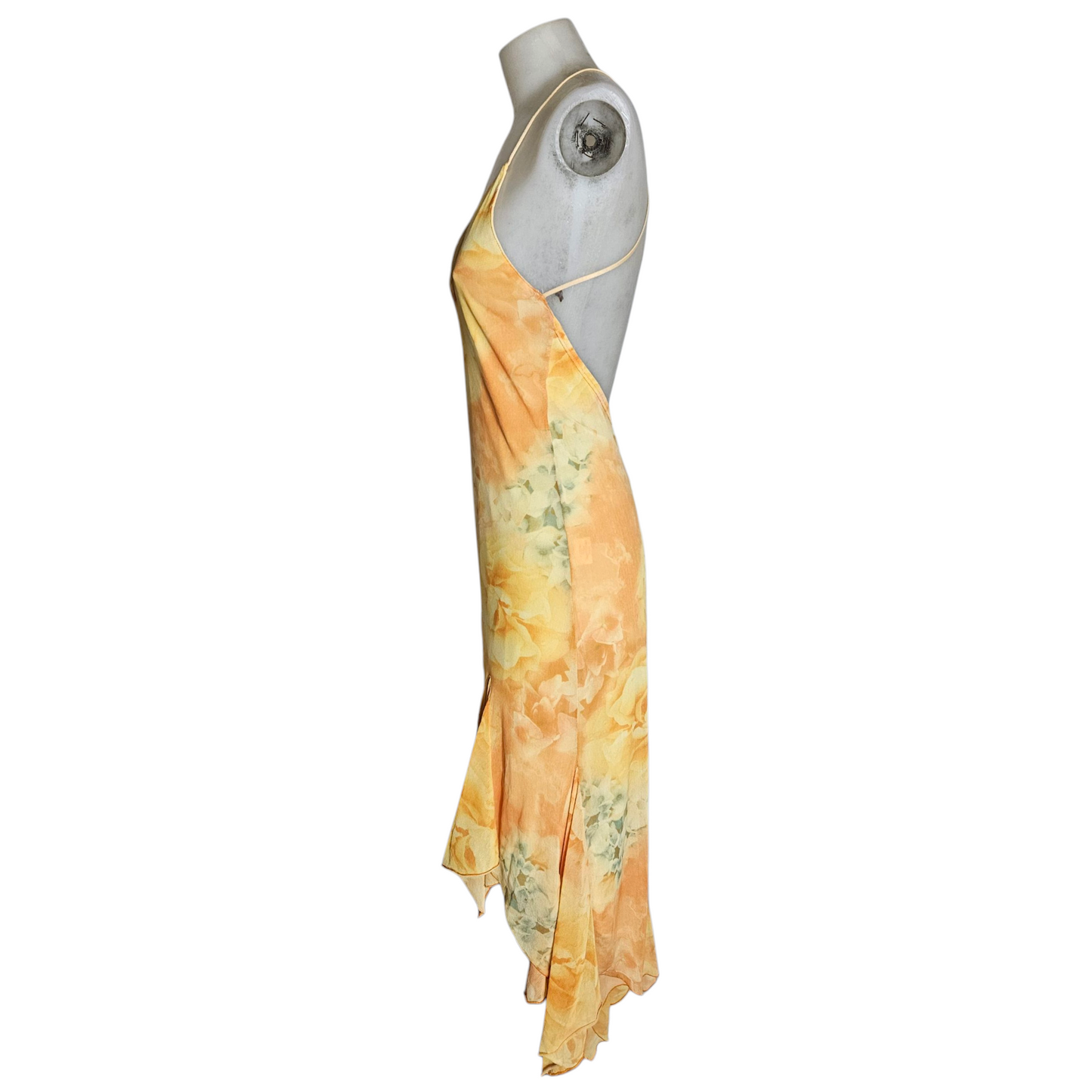 Robe asymétrique en voile dos nu