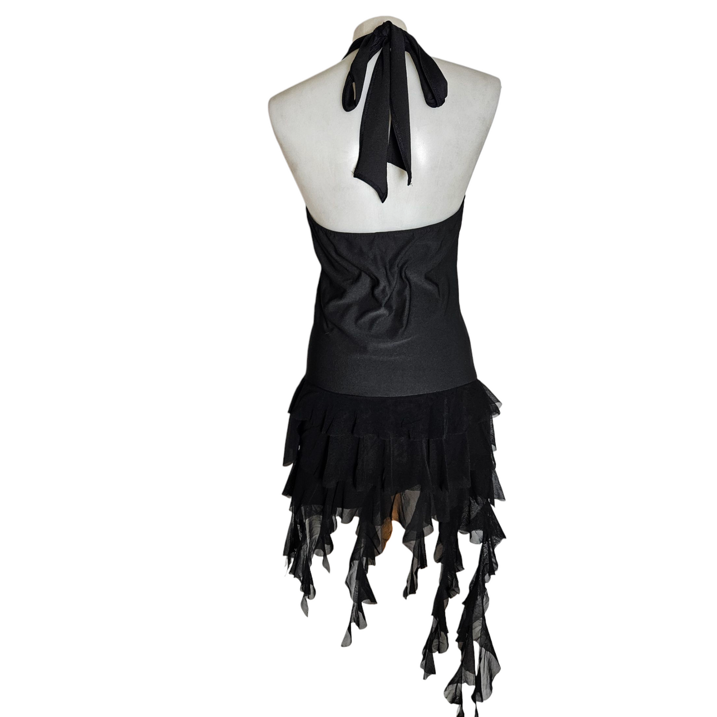 Robe dos nu asymétrique à volants