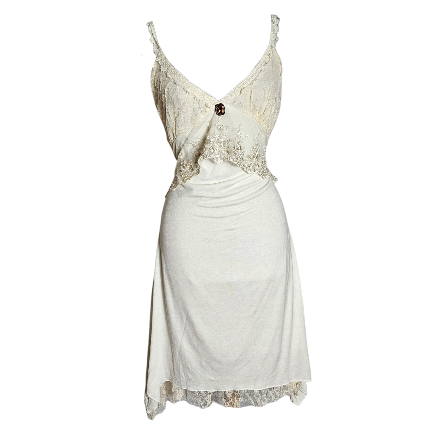 Robe romantique détails dentelle et broche