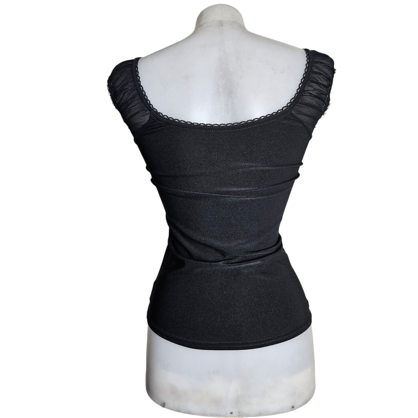 Lace-up top decorated with silver arabesques