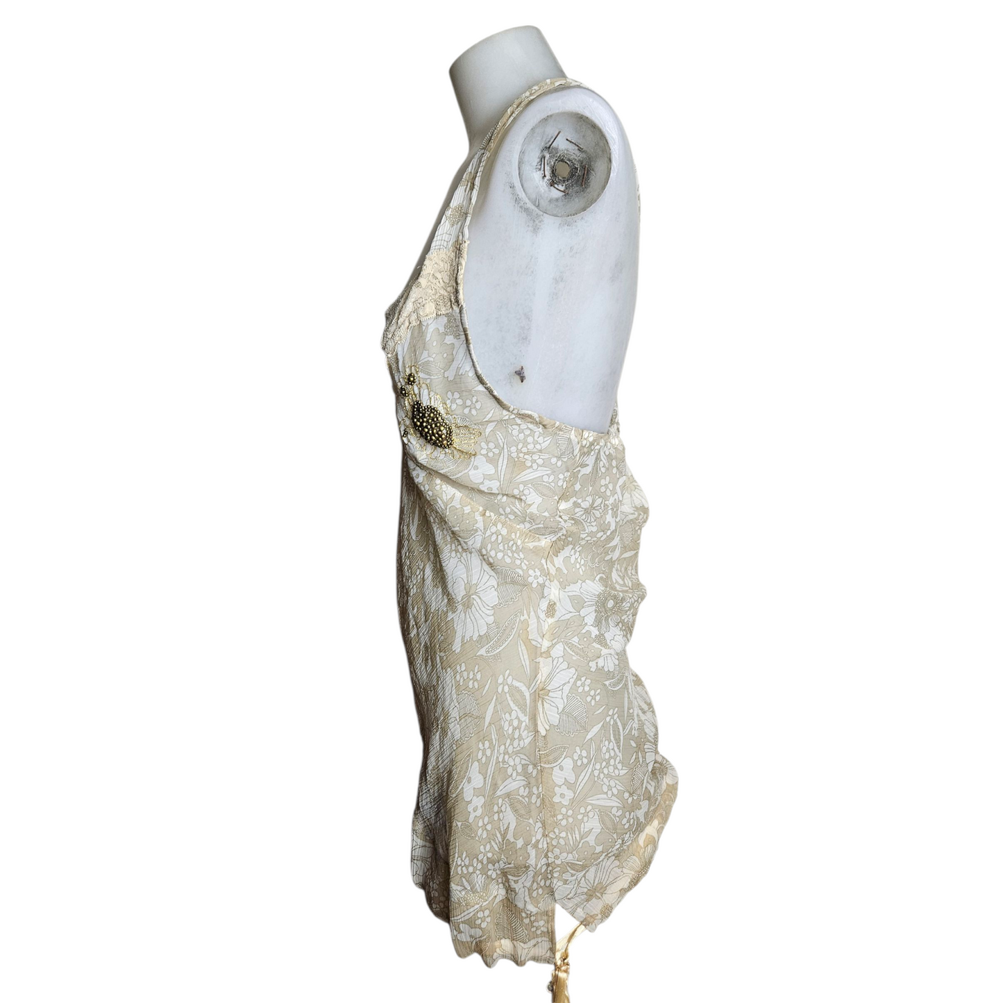 Haut en voile détails broderies