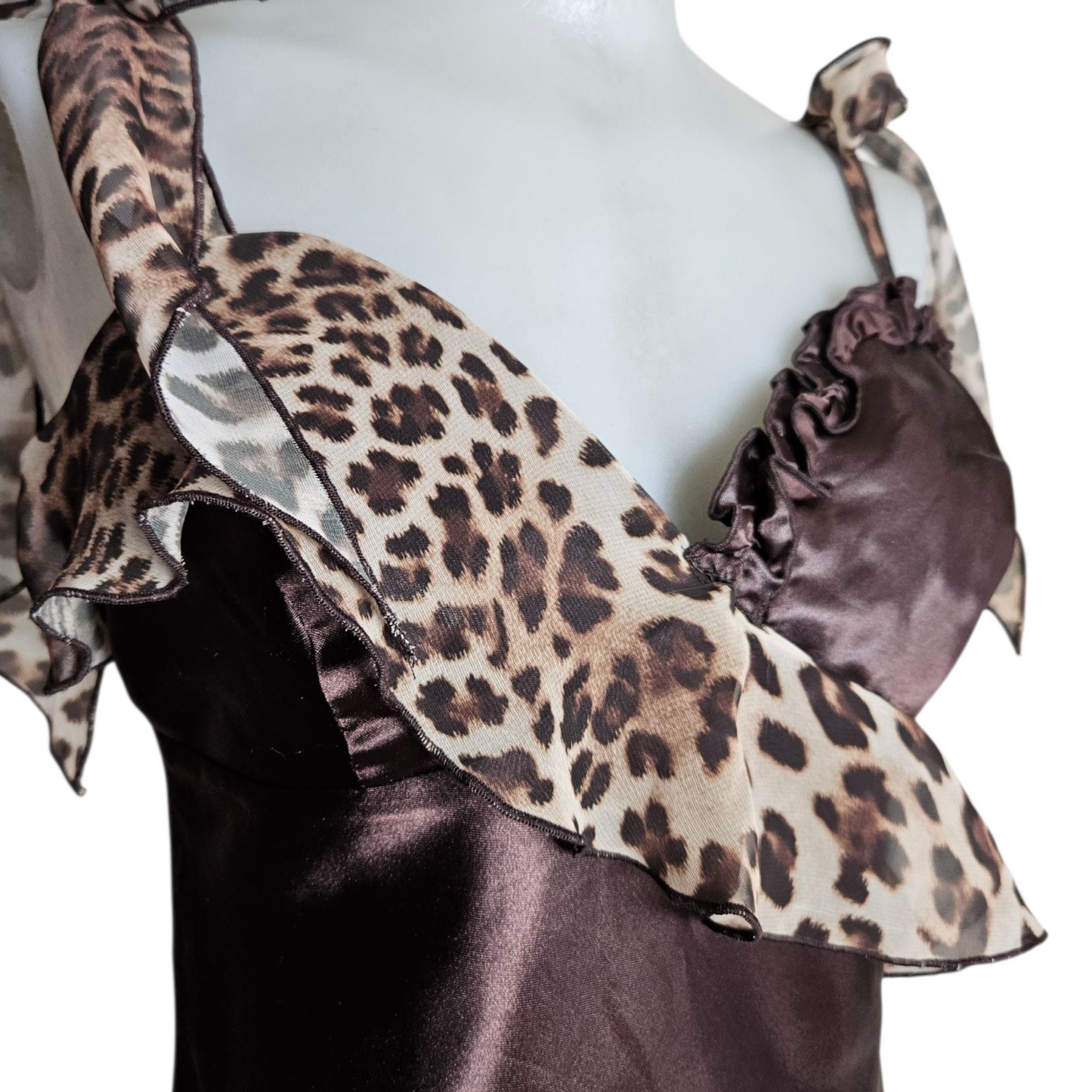 Leopard veil satin dress